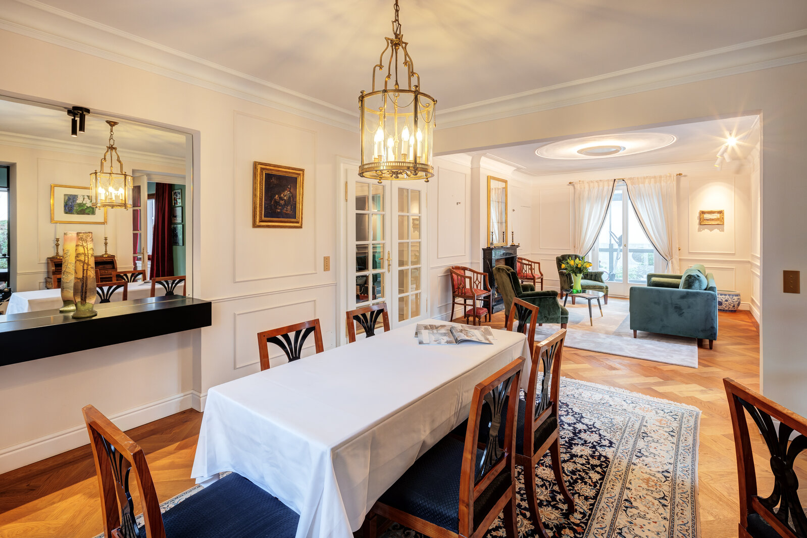 Elegant apartment with stylish interior for rent - Photo 2