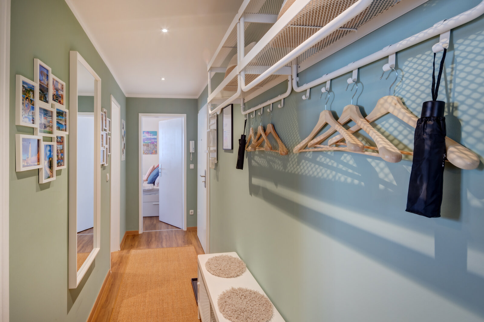 New - apartment in prime location, modern and cozy - Photo 2