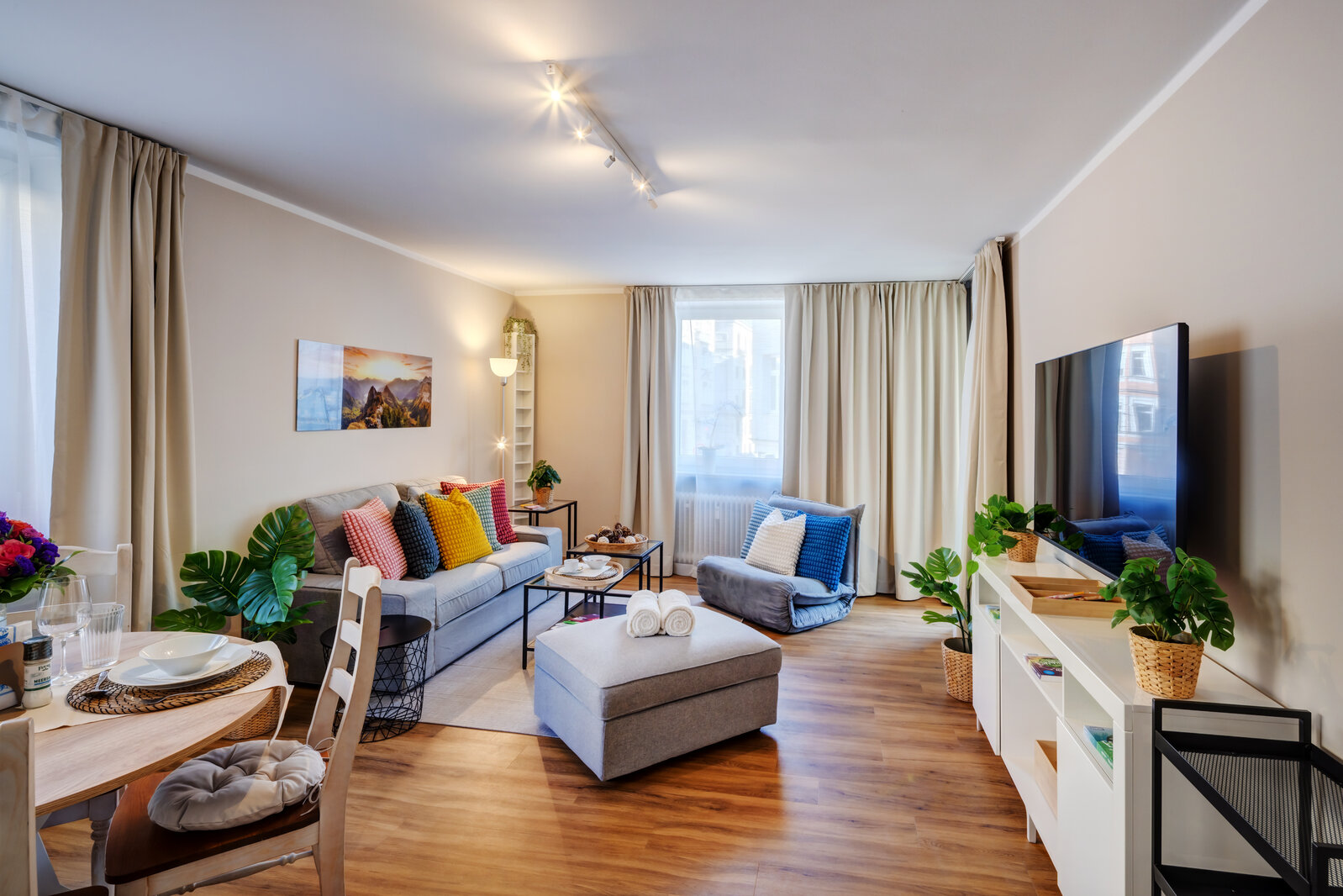 New - apartment in prime location, modern and cozy - Photo 3