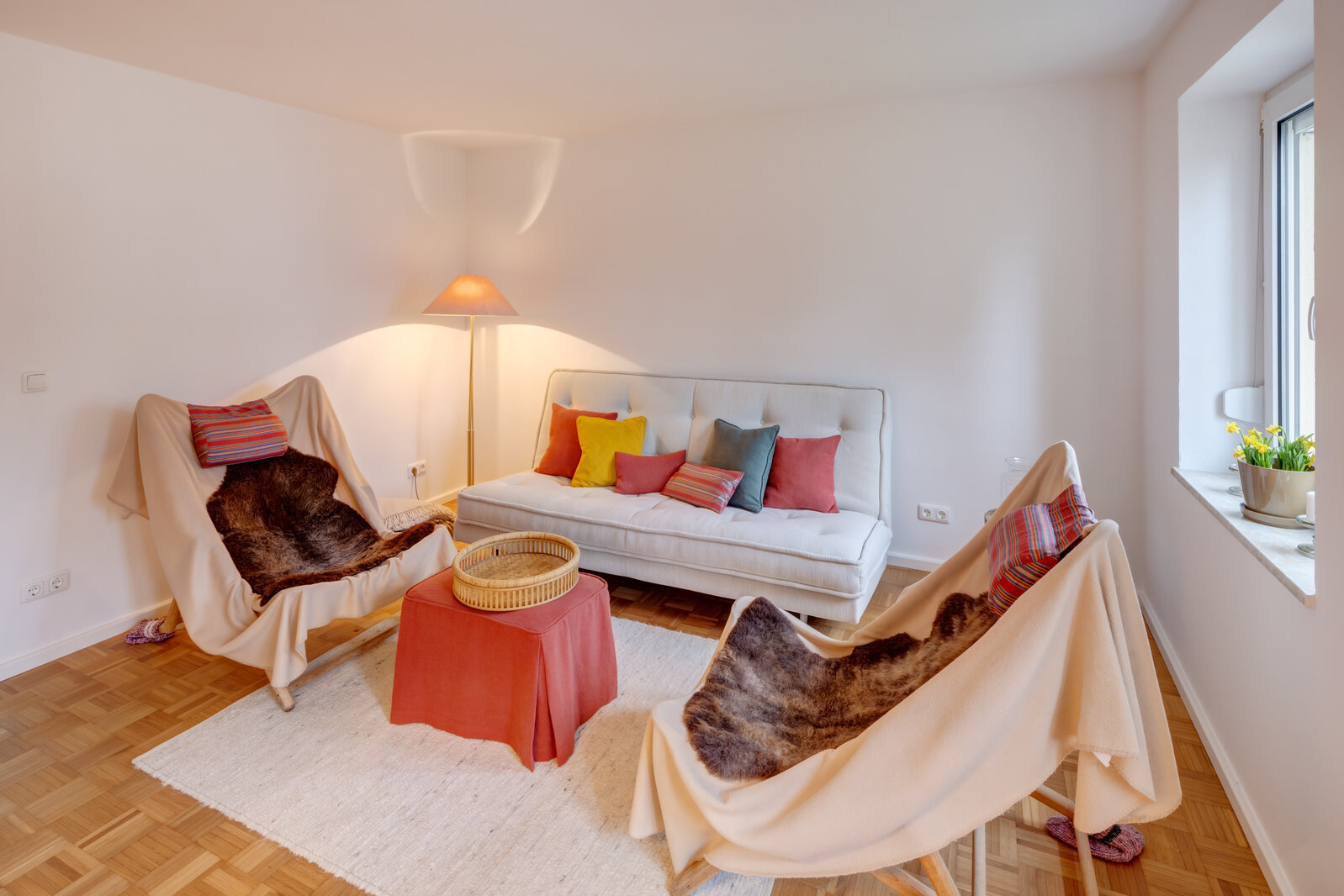 Bright furnished apatment in quiet area for rent - Photo 1