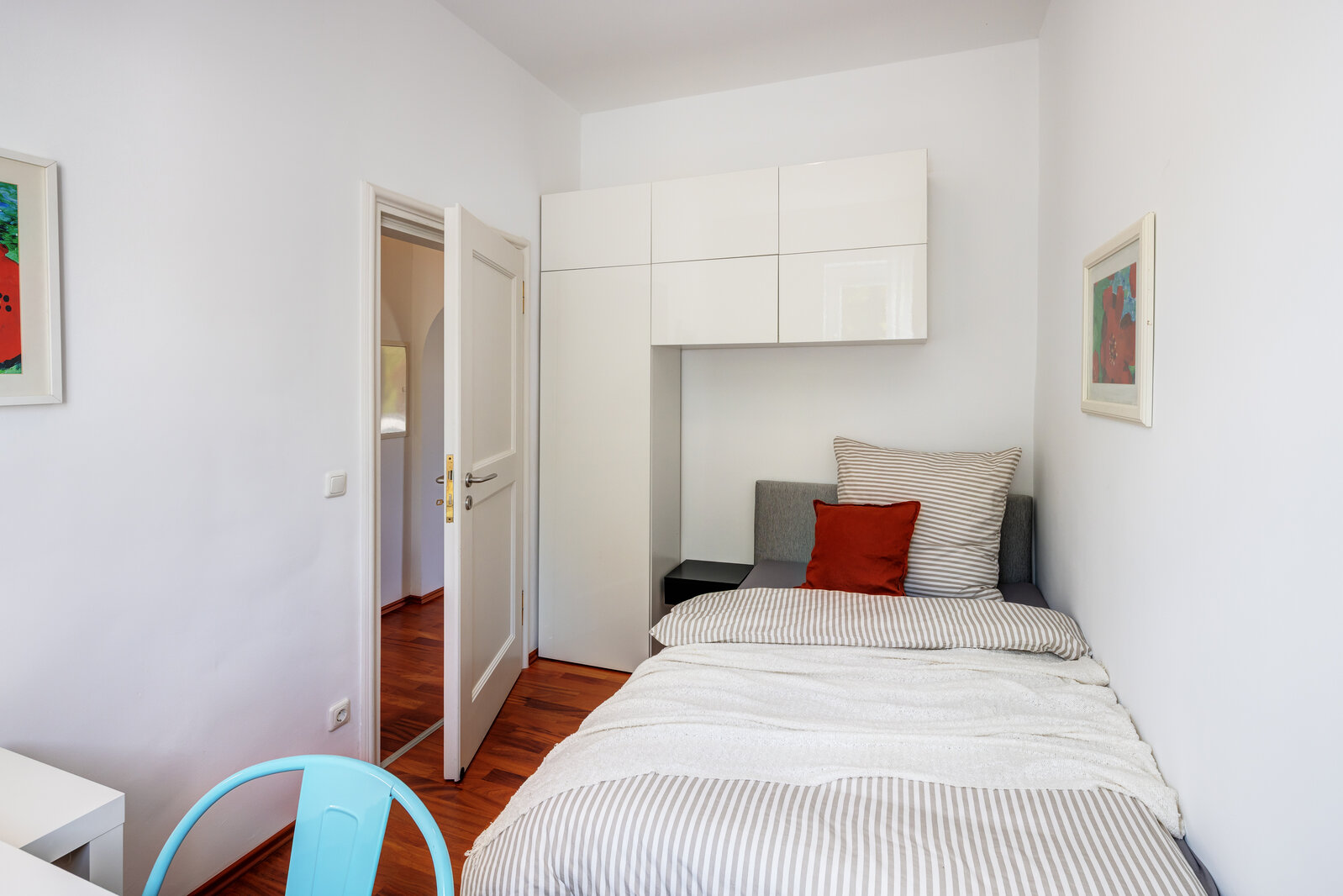 Roof-terrace apartment in Solln for rent - Photo 3