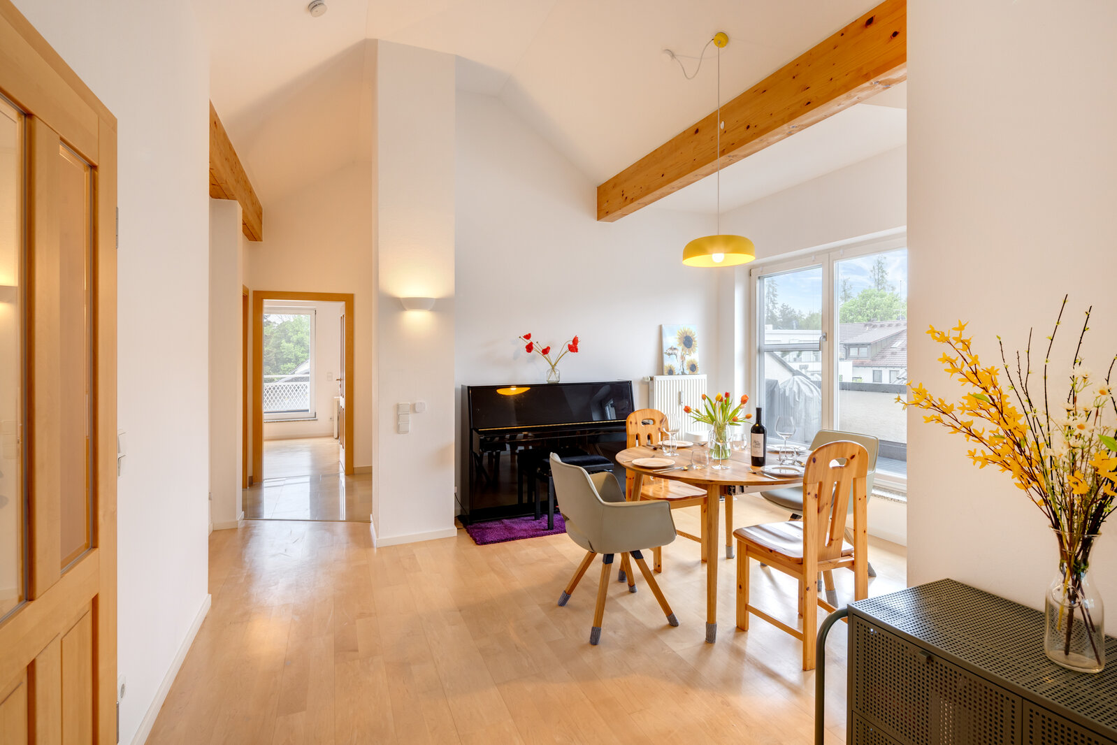 Spacious 3-room attic apartment with three balconies - Foto 5