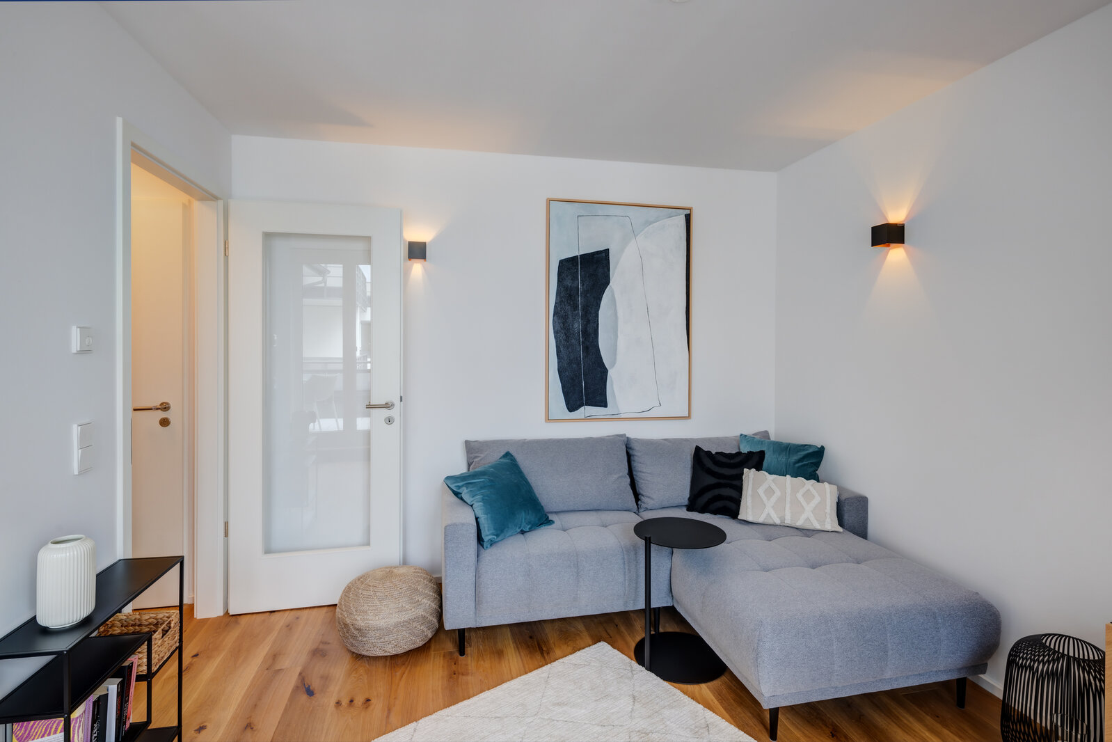 Nice roof-terrace apartment in new building for rent - Photo 4