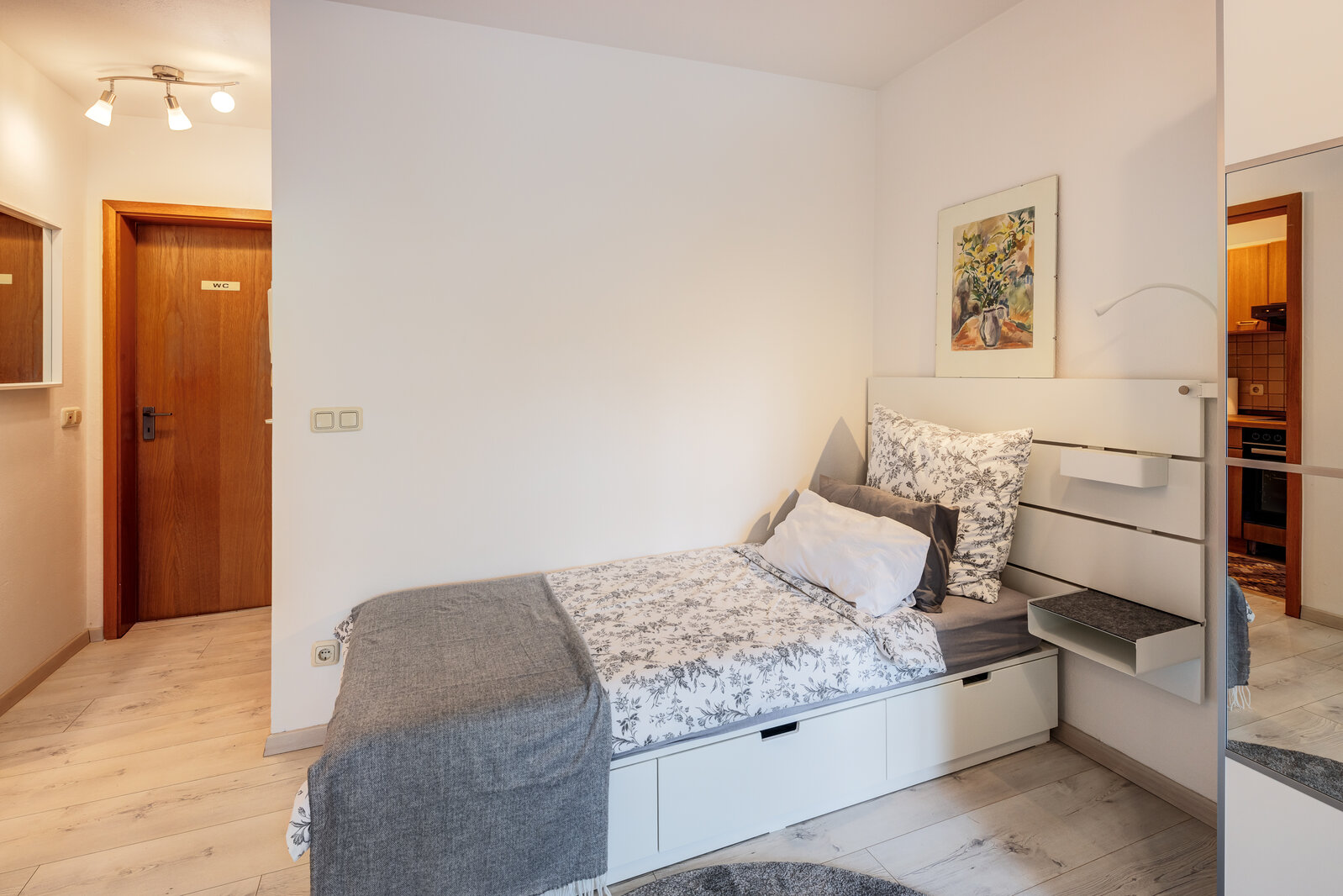 Trudering: newly furnished apartment with balony - Photo 4