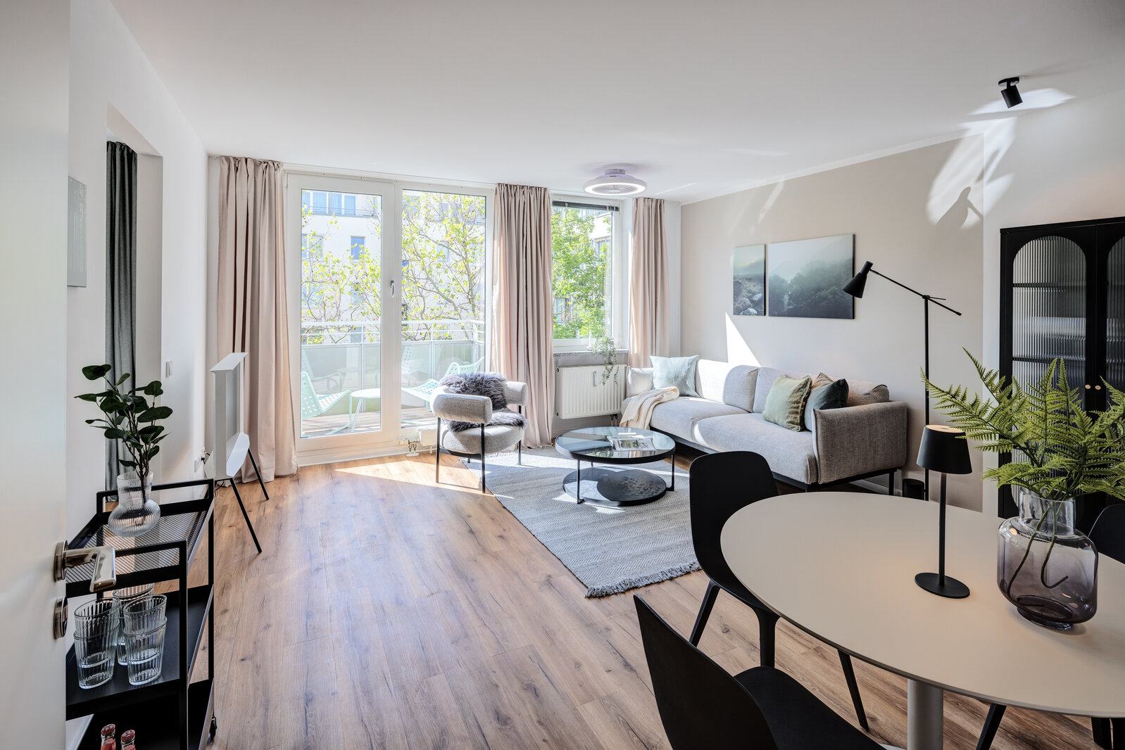 Stylish, newly furnished apartment in Maxvorstadt - Photo 5