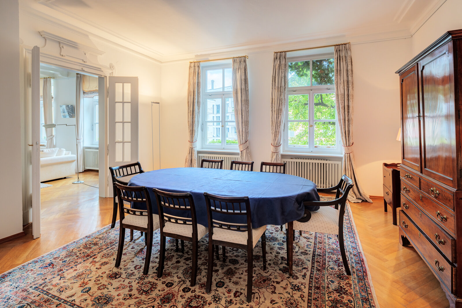 Spacious historic apartment in prime location in Lehel - Foto 5