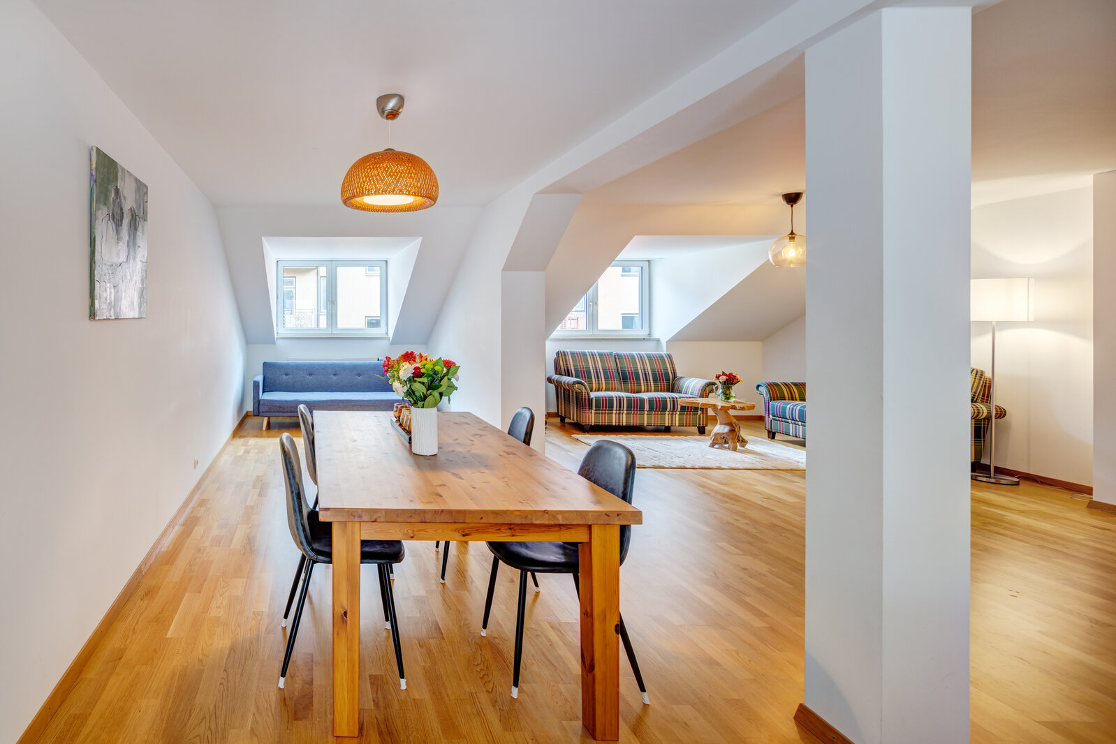 Nicely furnished attic apartment in Ludwigsvorstadt - Photo 1