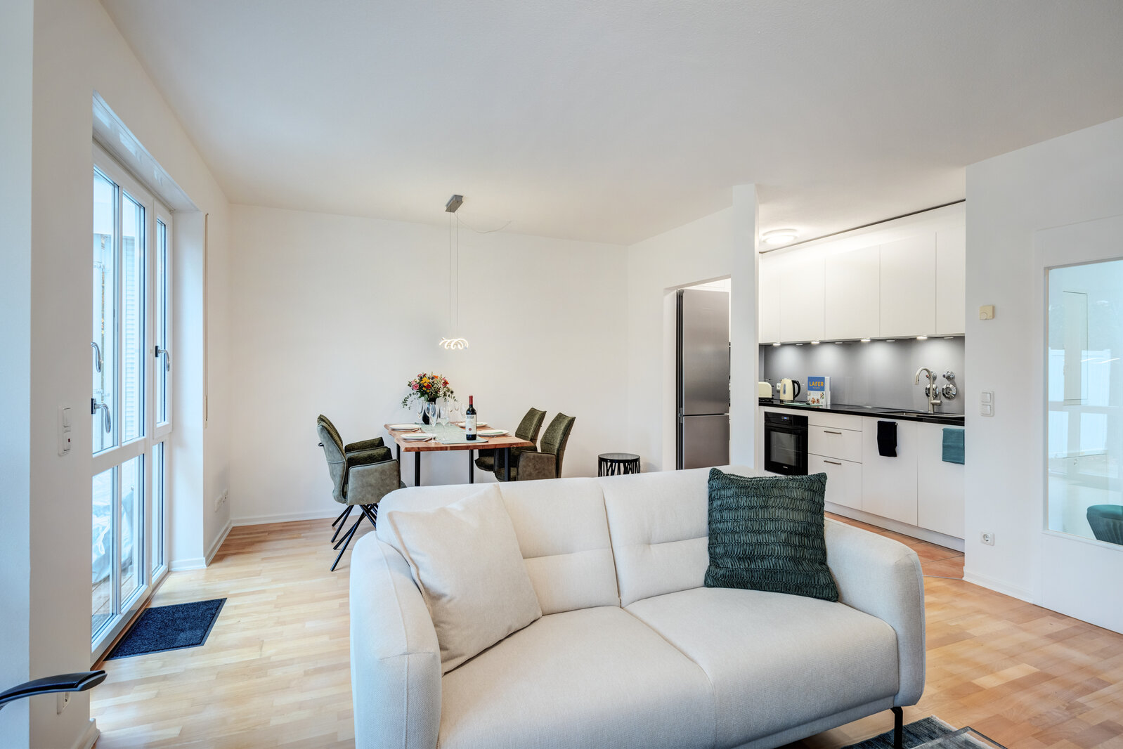 Stylish garden apartment in Bogenhausen for rent - Foto 1