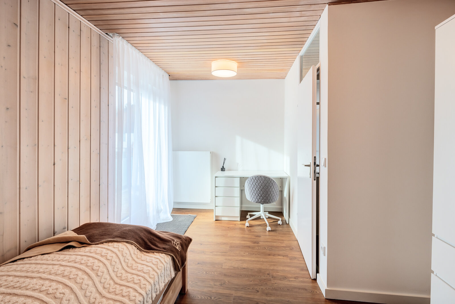 Semi-detached house near the nature reserve - Photo 4