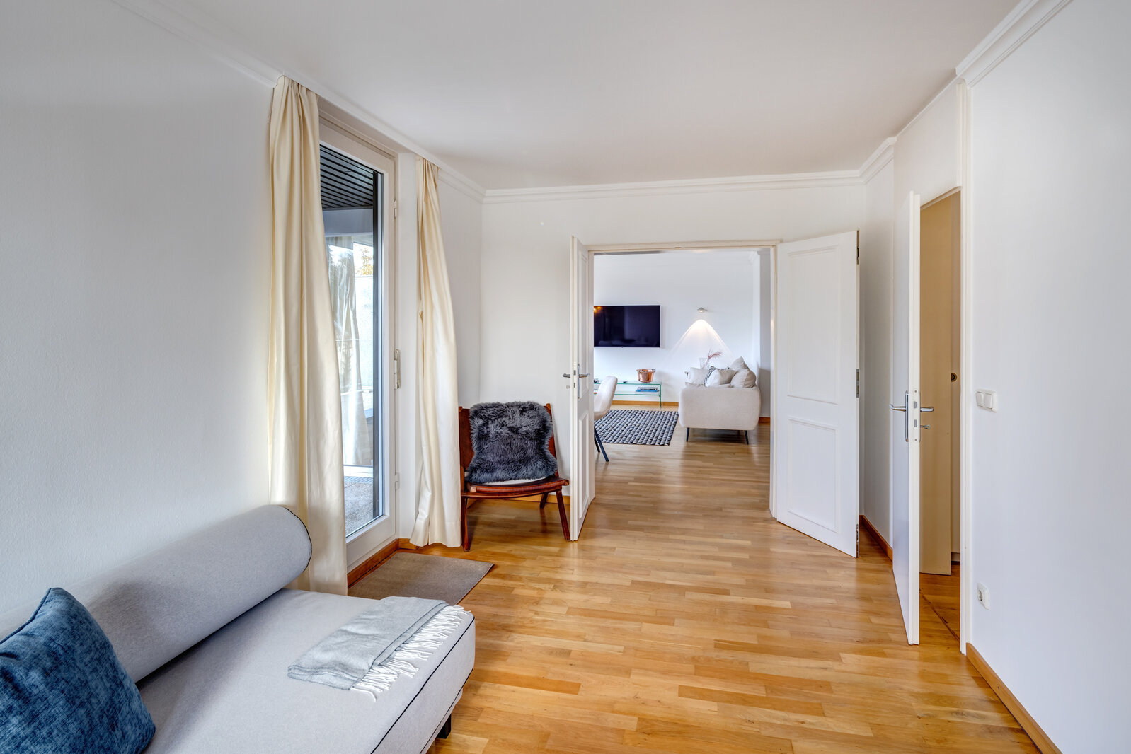 High-quality apartment in the covented Herzogpark area - Foto 1