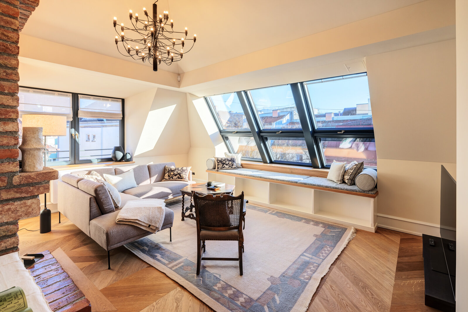 Stunning penthouse apartment in Art Nouveau building - Foto 4