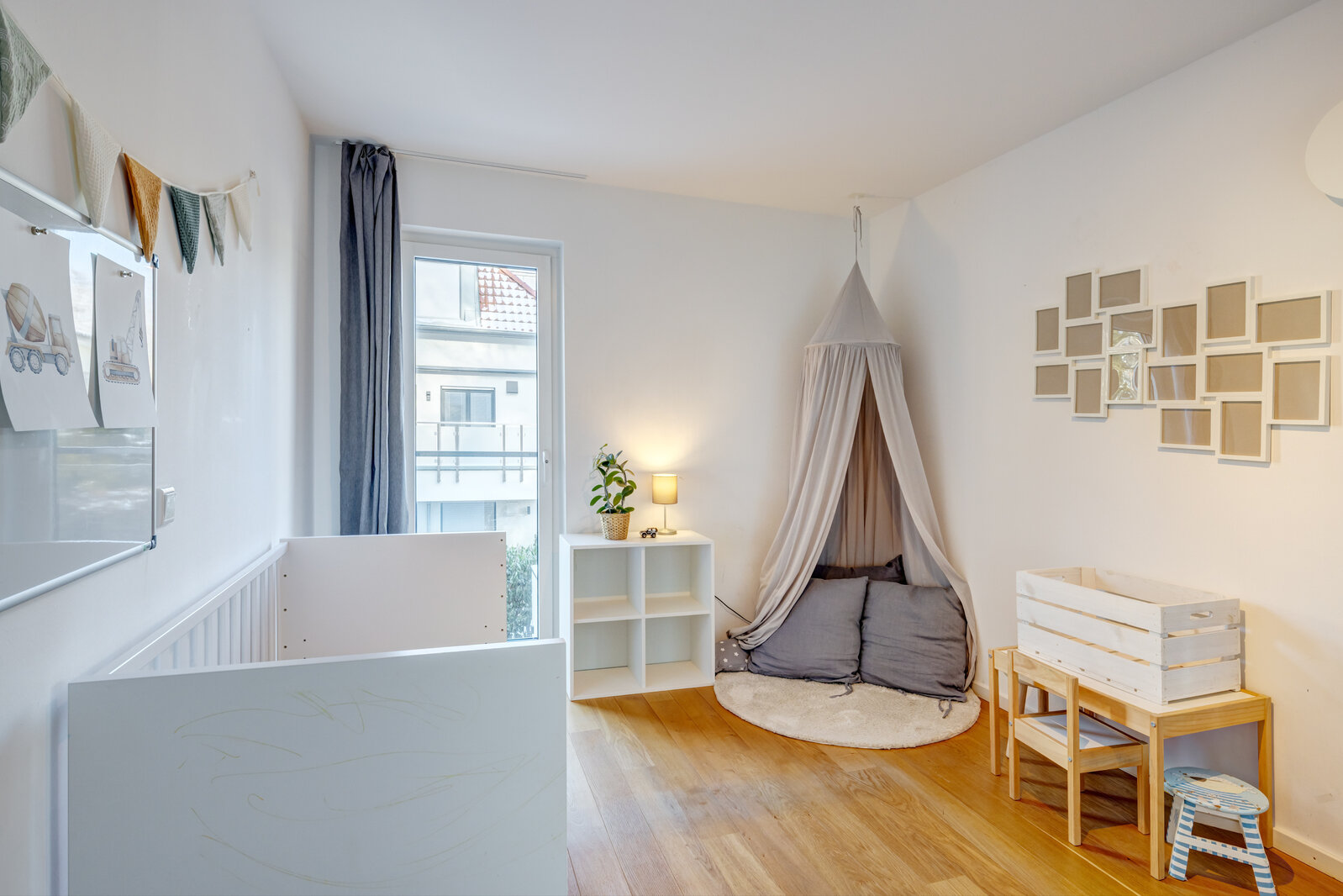 House-in-house apartment in exclusive location - Photo 4