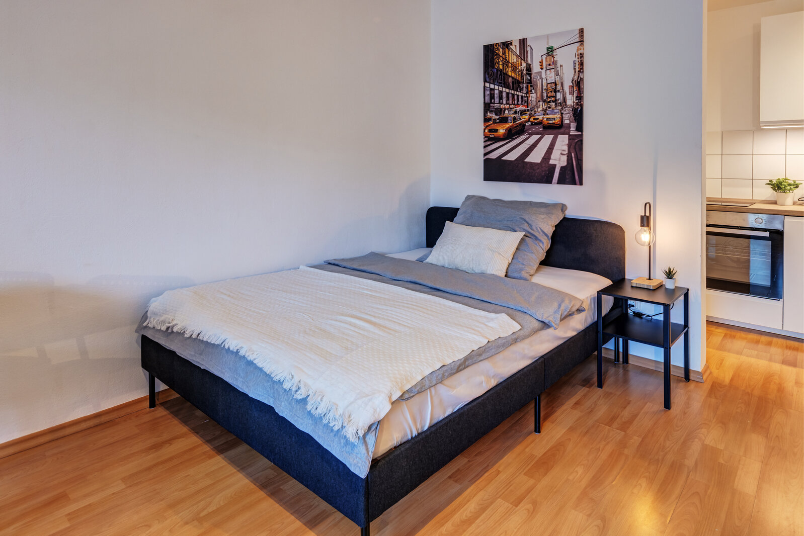 Furnished city apartment near Josephsplatz - Photo 3