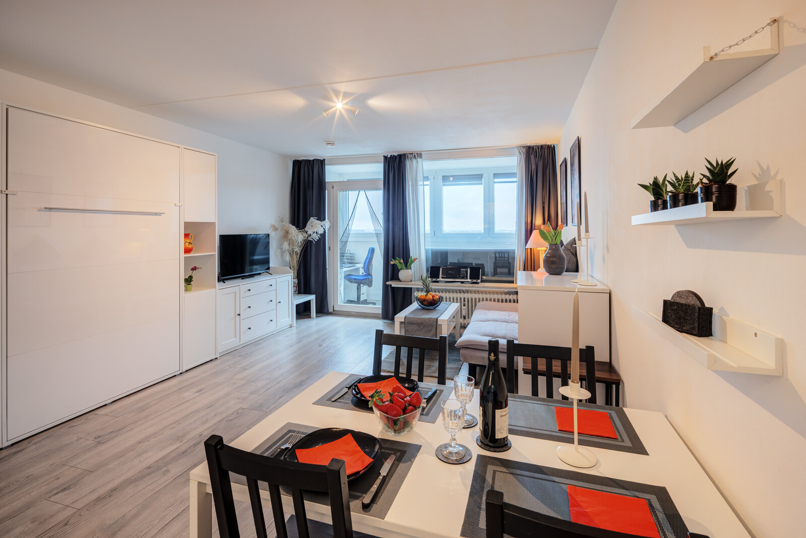 Apartment mit verglaster Loggia am OEZ - Photo 4
