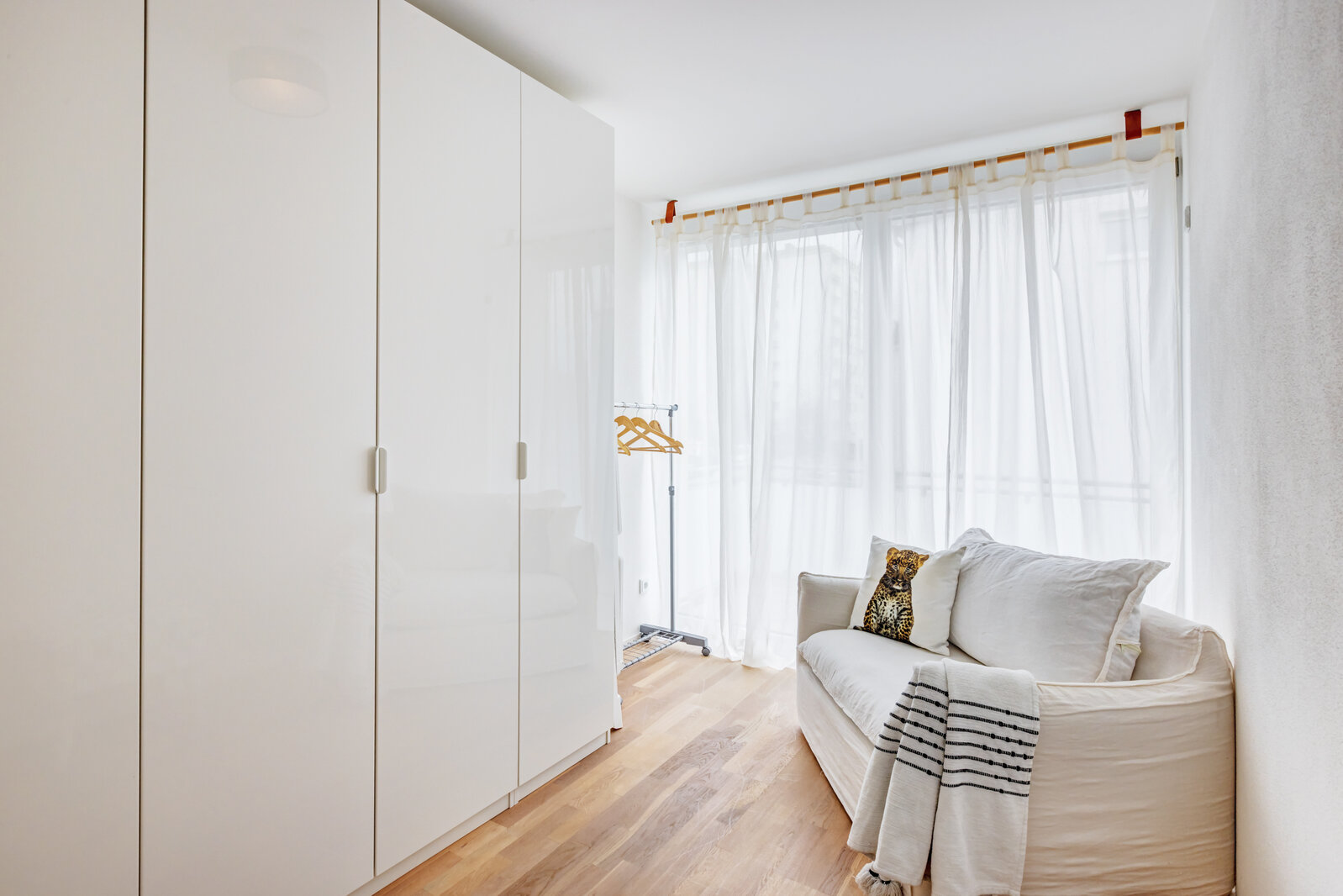Beautifully furnished maisonette in Germering - Photo 1