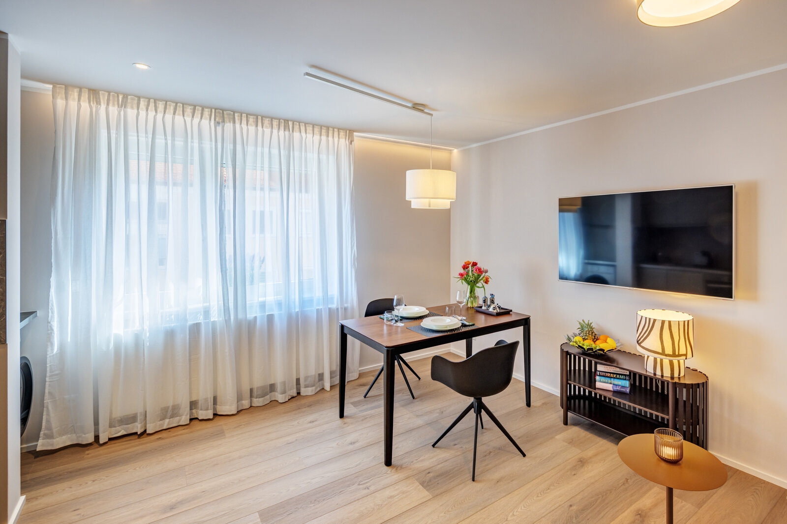 Erstbezug nach Sanierung in begehrter Lage am Baldeplatz - Photo 4