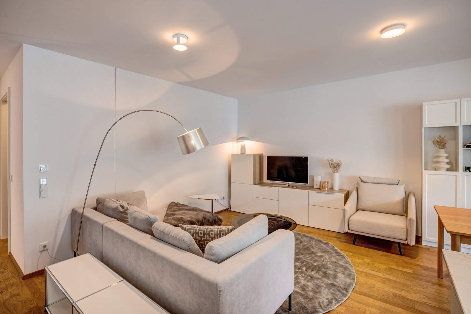 Moderne 3-Zimmer Wohnung in ruhiger, zentraler Lage am Goetheplatz - Photo 3