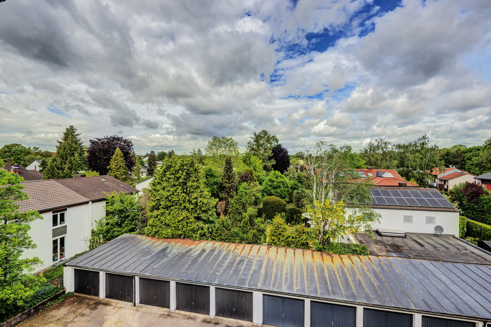 Traumhafte Dachterrassenwohnung in Planegg - Photo 3