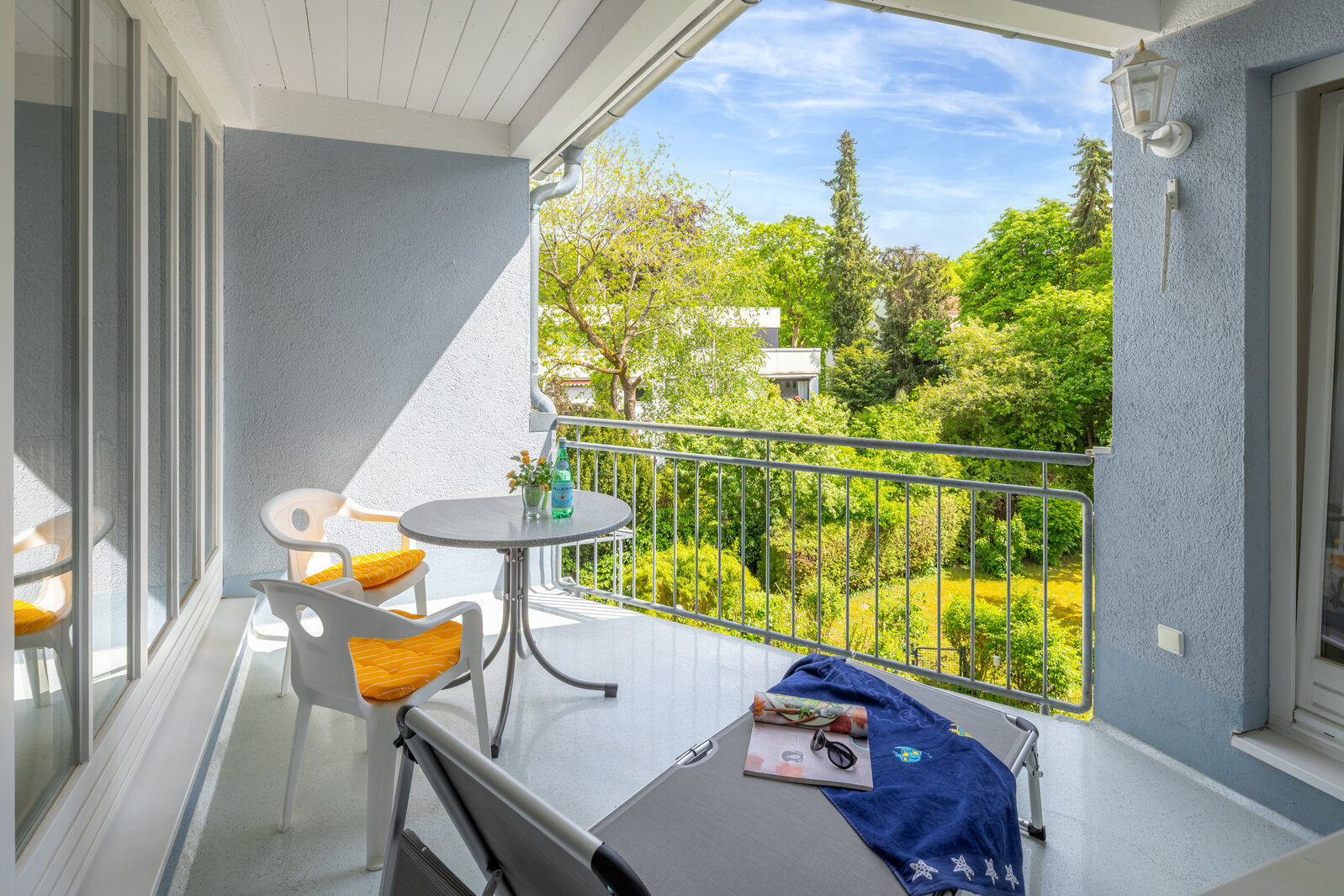 Ruhig gelegene 2‑Zimmer Wohnung mit geschützter Loggia - Photo 4
