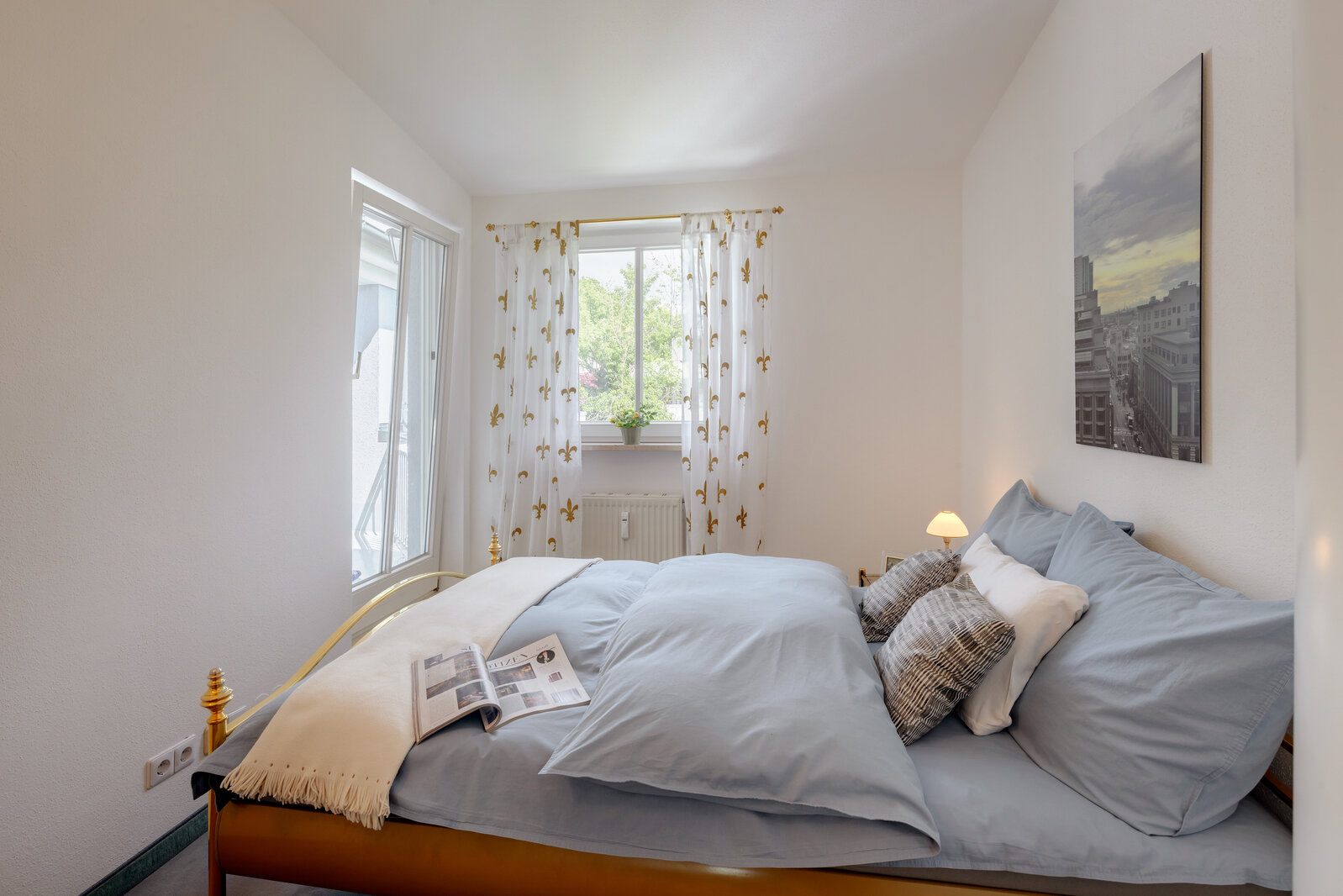 Ruhig gelegene 2‑Zimmer Wohnung mit geschützter Loggia - Photo 2