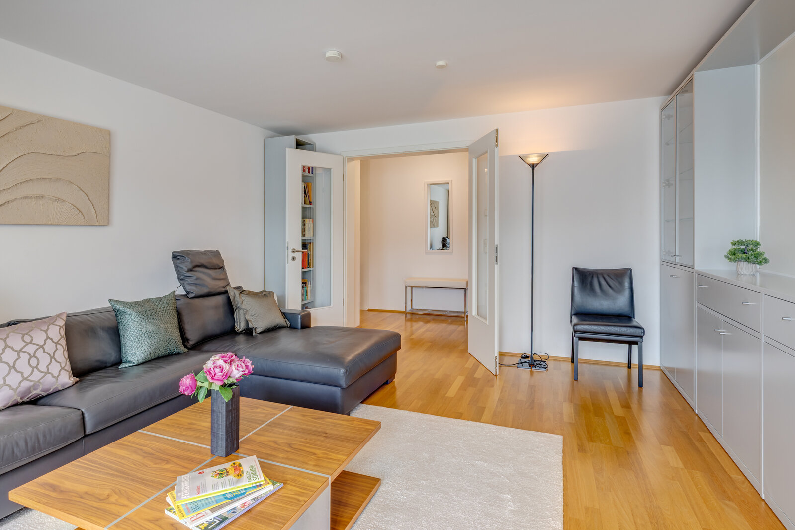 Komfortable 2,5‑Zimmer Wohnung am Goetheplatz - Photo 2