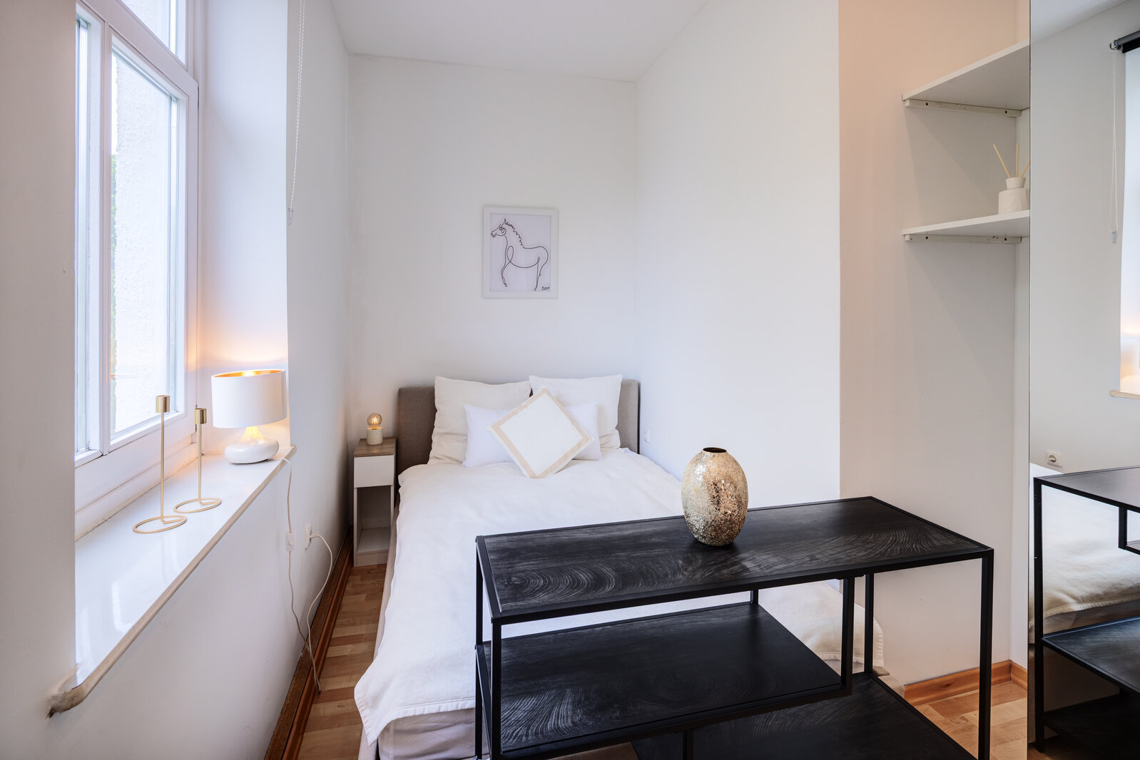 Gemütliche 2-Zimmer Wohnung in erstklassiger Lage in Schwabing-West - Photo 4