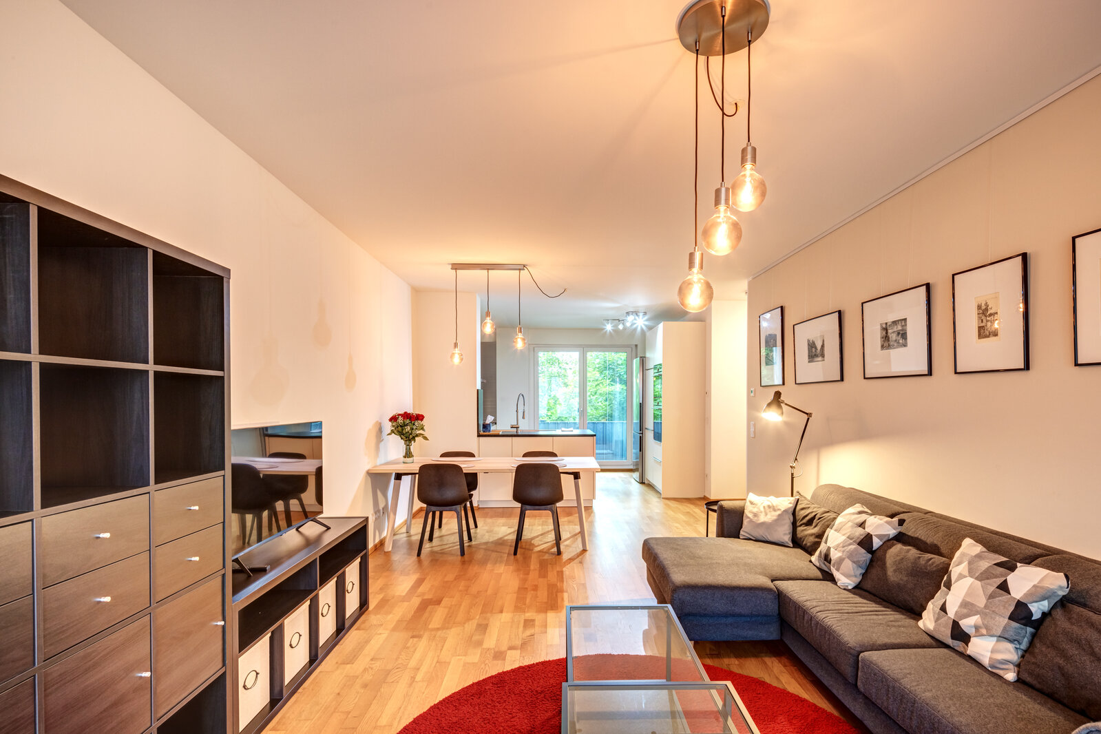 Moderne 3-Zimmer Wohnung mit Loggia und Balkon - Photo 3