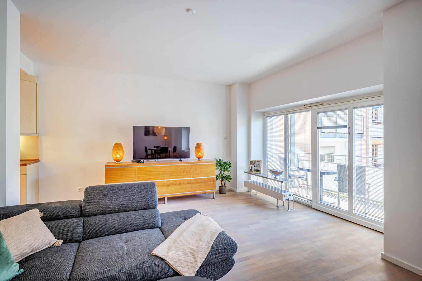 Großzügige 2-Zimmer Wohnung in ruhiger Innenhoflage - Photo 2