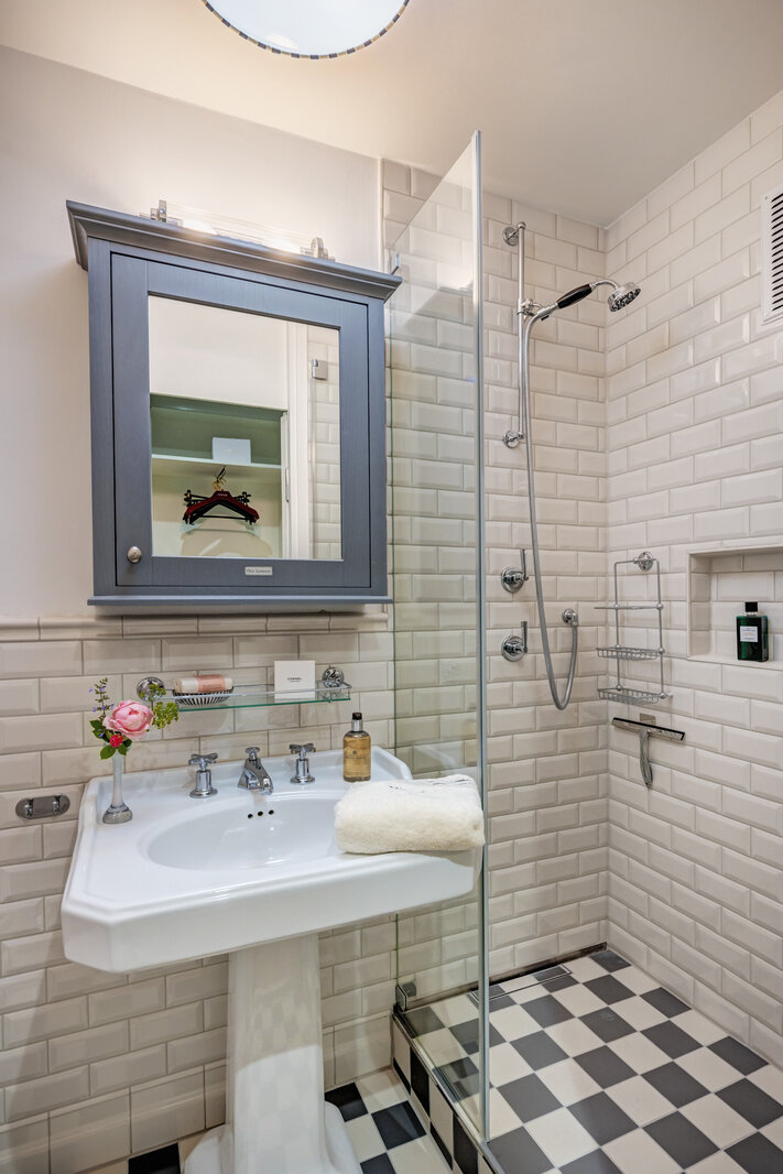 Stilvolles Apartment im ruhigen Rückgebäude - Photo 3