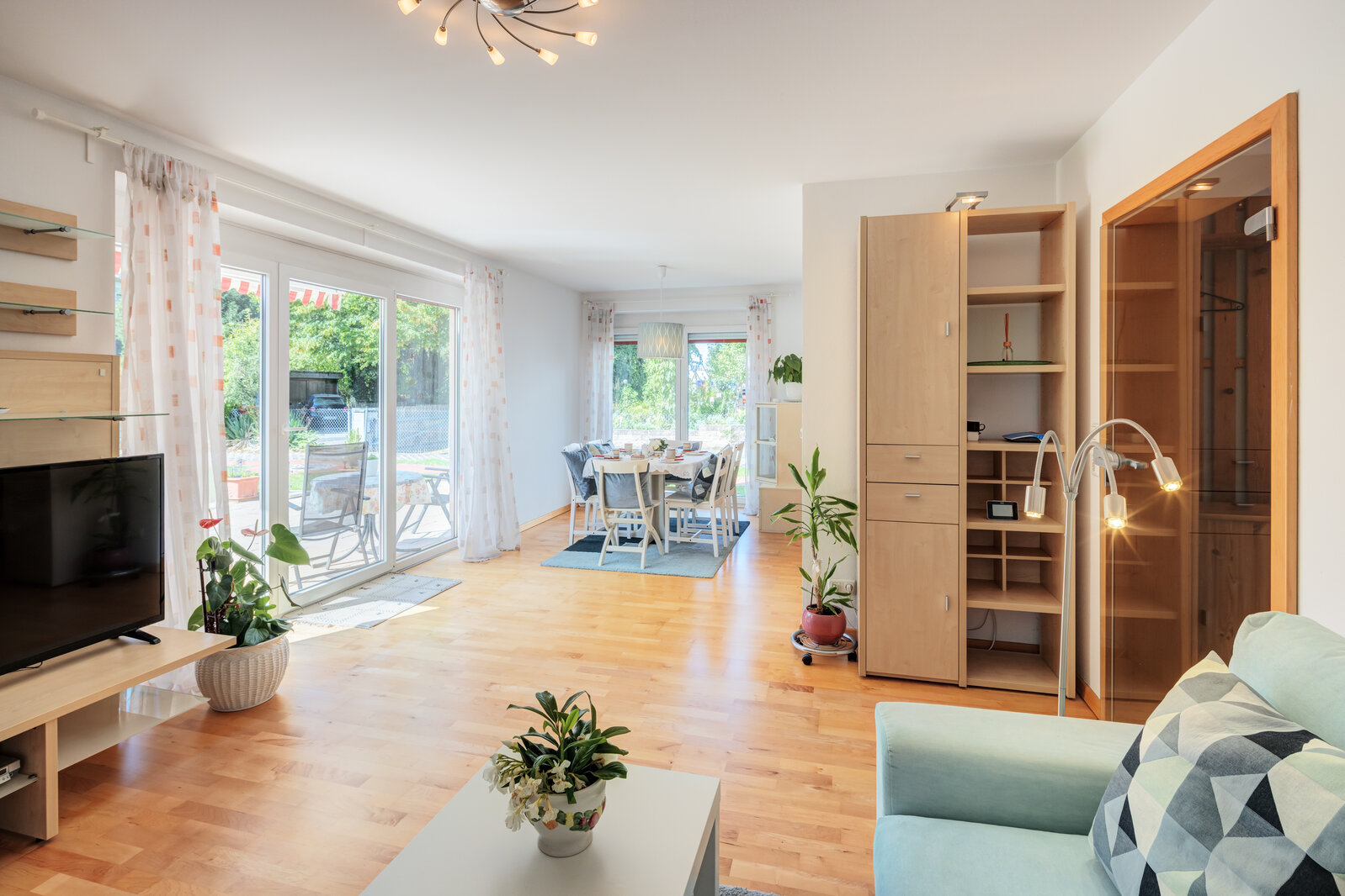 Nicely furnished apartment with garden in Feldmoching - Photo 1