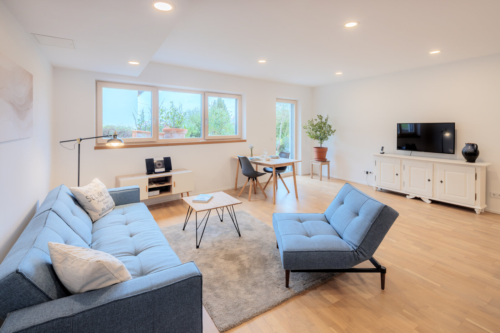 Modern Apartment with Terrace in Fahrenzhausen - Photo 4