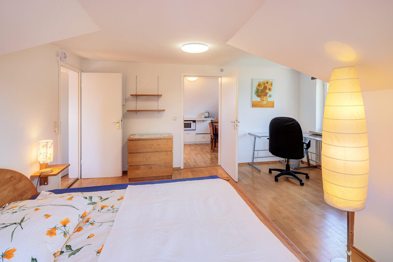 Charming apartment for rent in Pasing - Photo 5