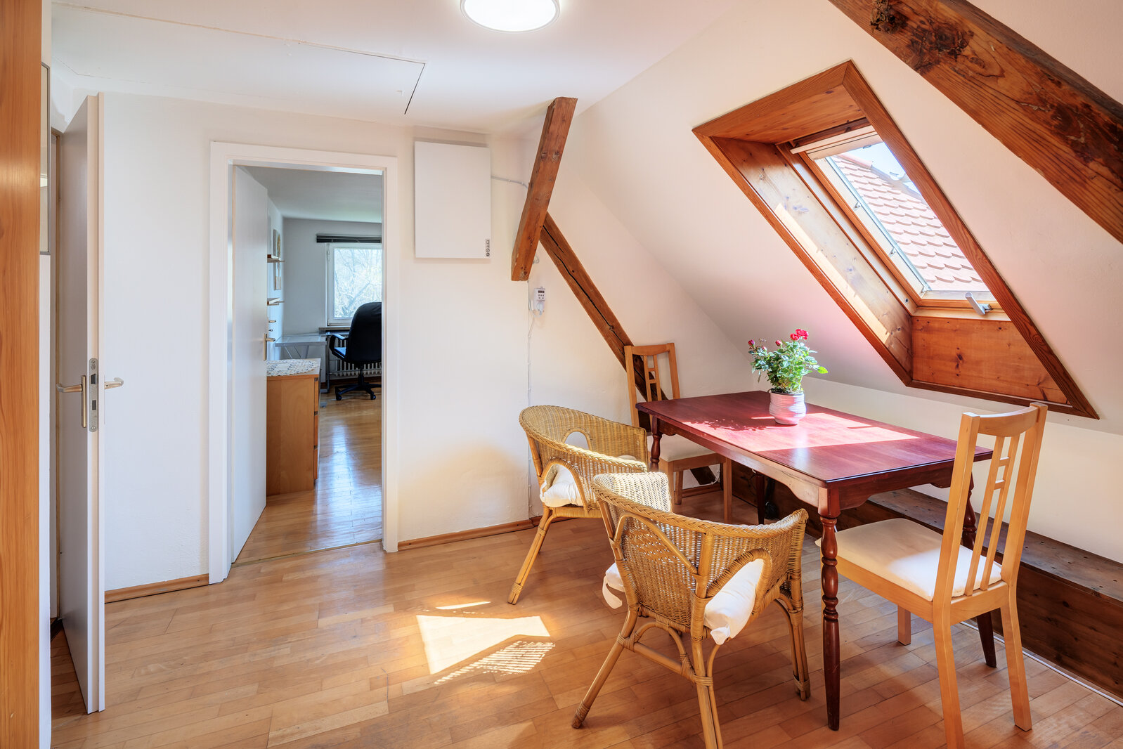 Charming apartment for rent in Pasing - Photo 3