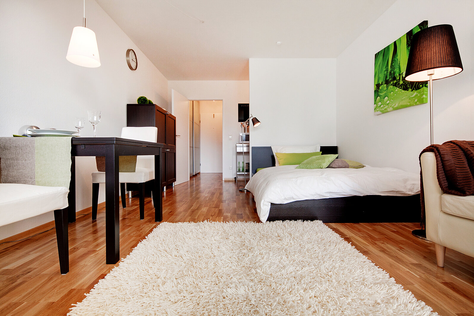 Near BMW: quiet 1-room rental apartment - Photo 5