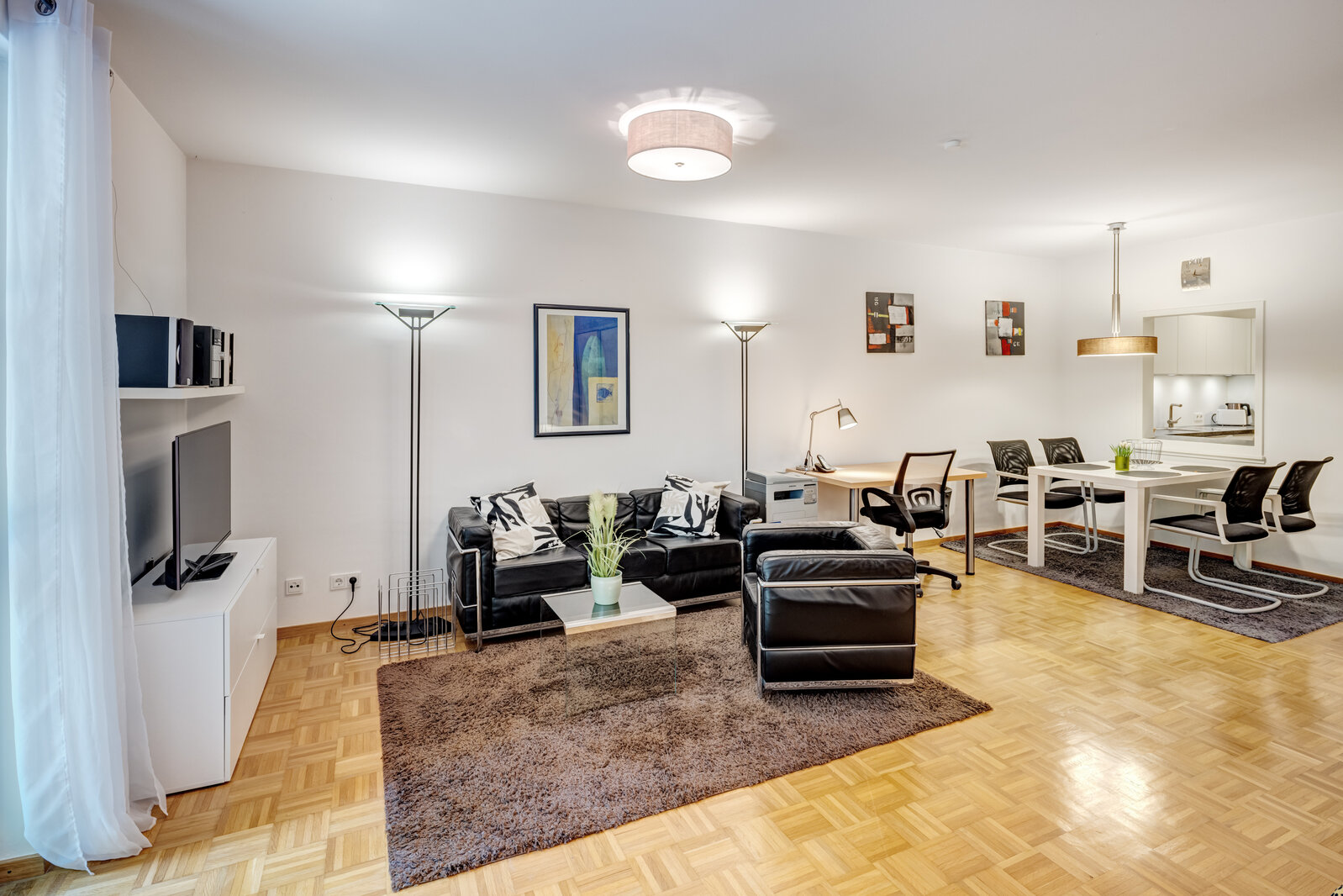 Spacious 1-room apartment in Harlaching - Photo 1