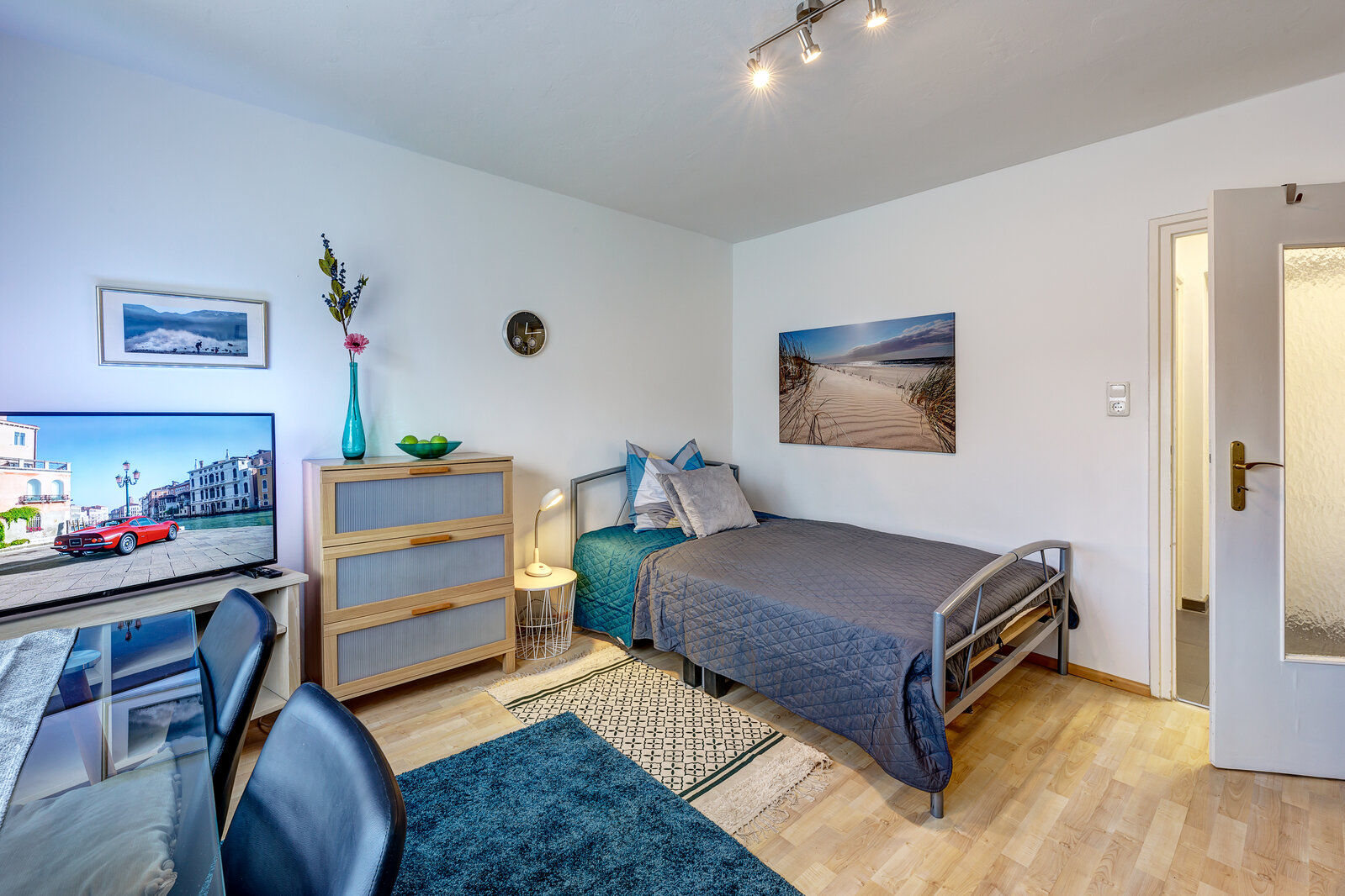Near Mailingerstraße: Furnished 1-room studio with internet - Photo 3