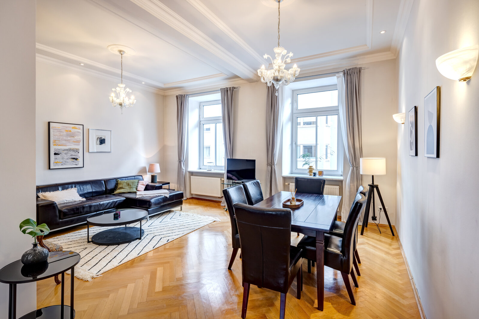 Stunning historic apartment at the Gärtnerplatz - Foto 1