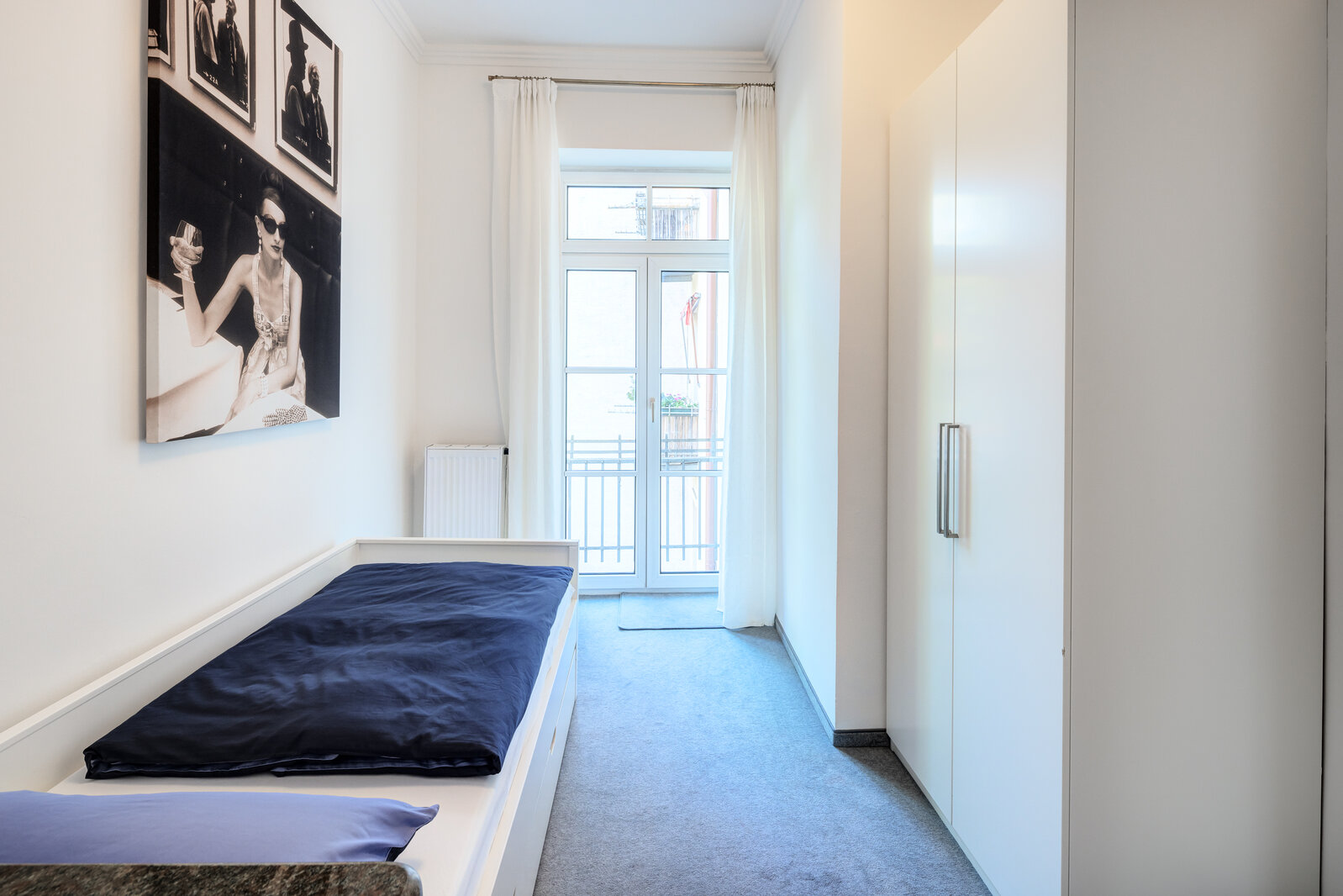 Historic apartment for rent in great location - Photo 5