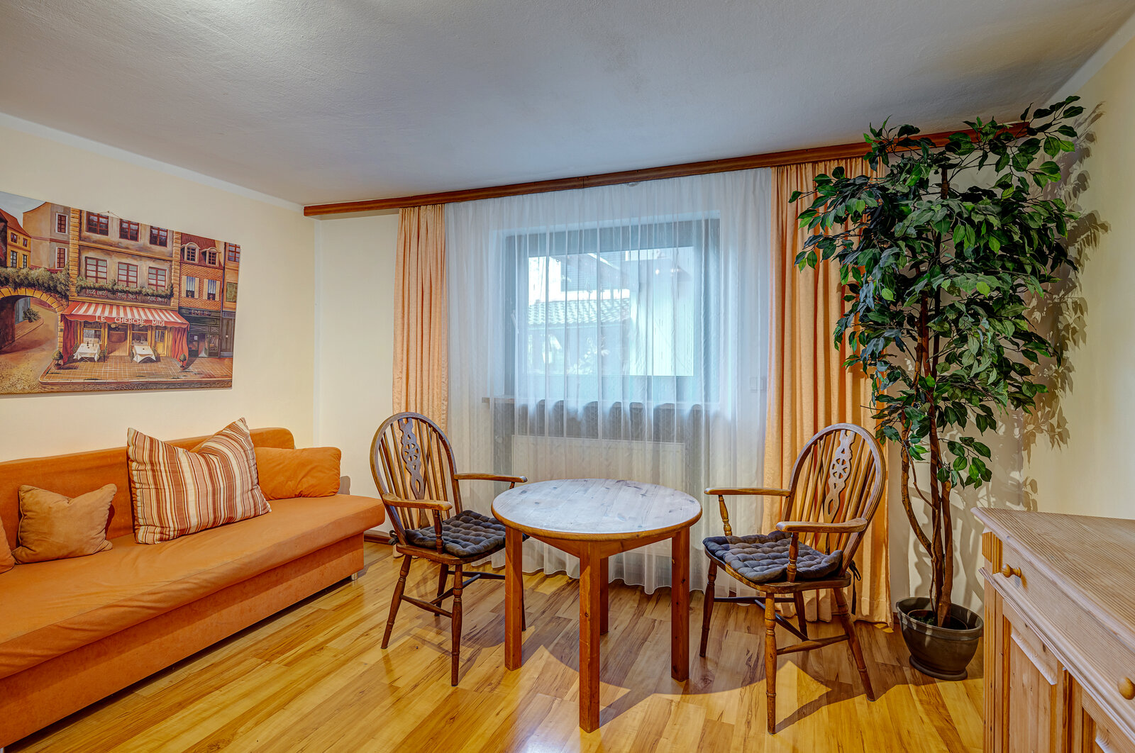 Unterföhring: furnished 1-room apartment for rent - Photo 1