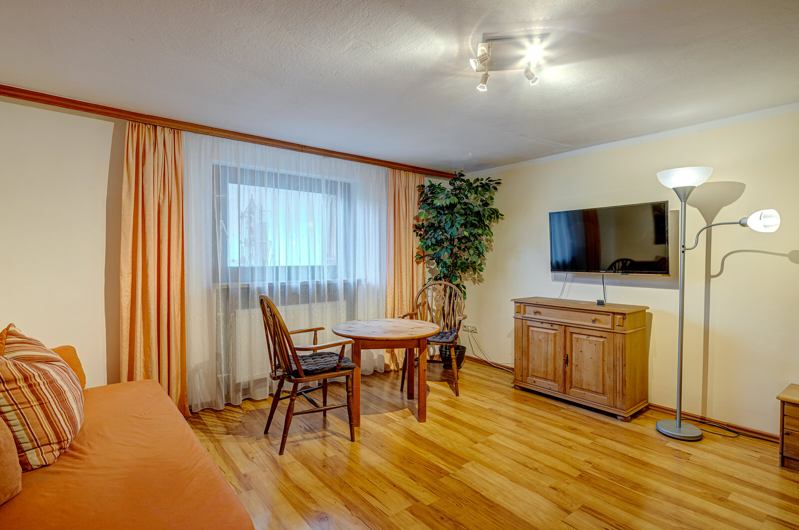 Unterföhring: furnished 1-room apartment for rent - Photo 3