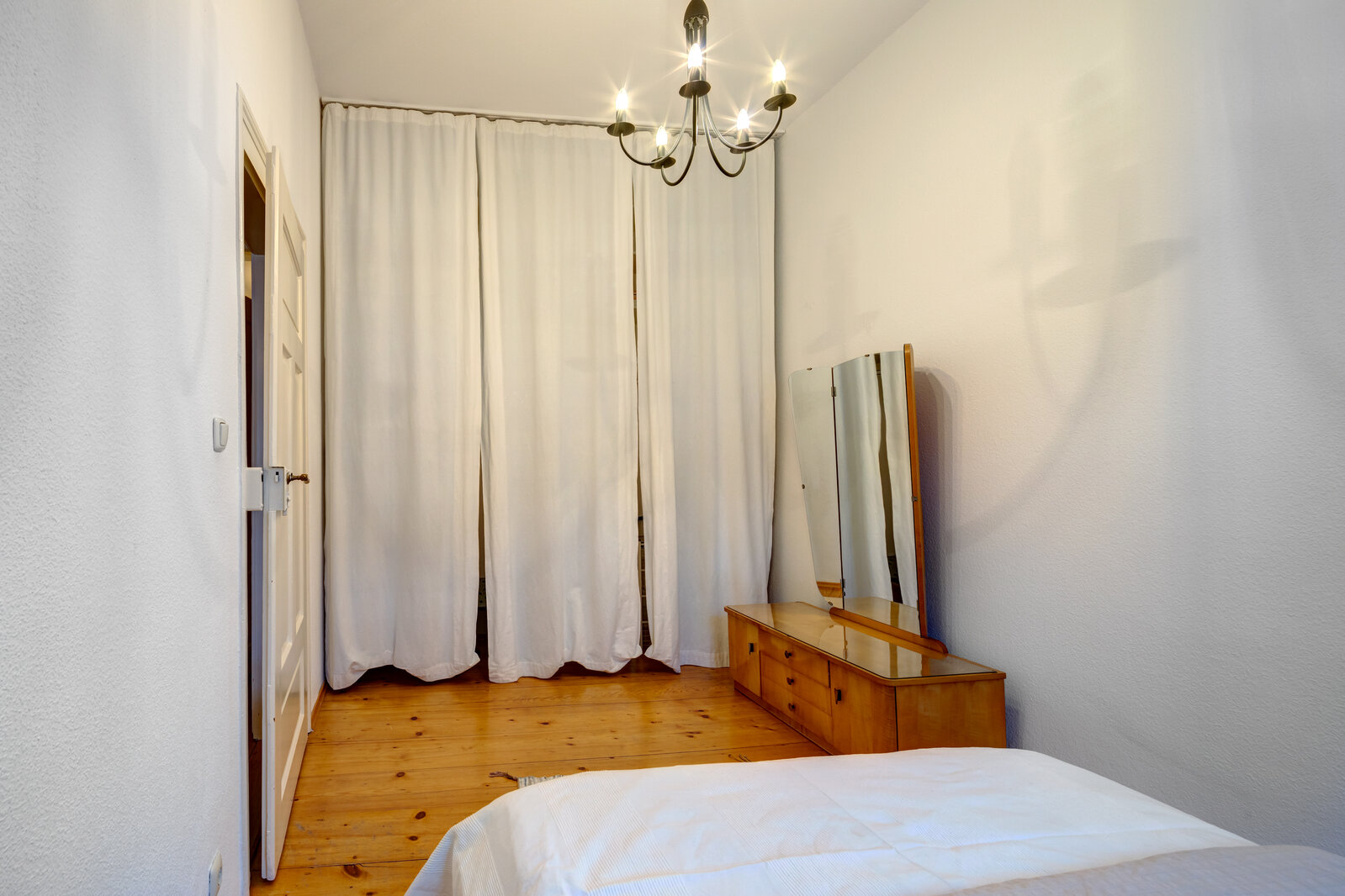 Apartment in the heart of the University quarter - Photo 5