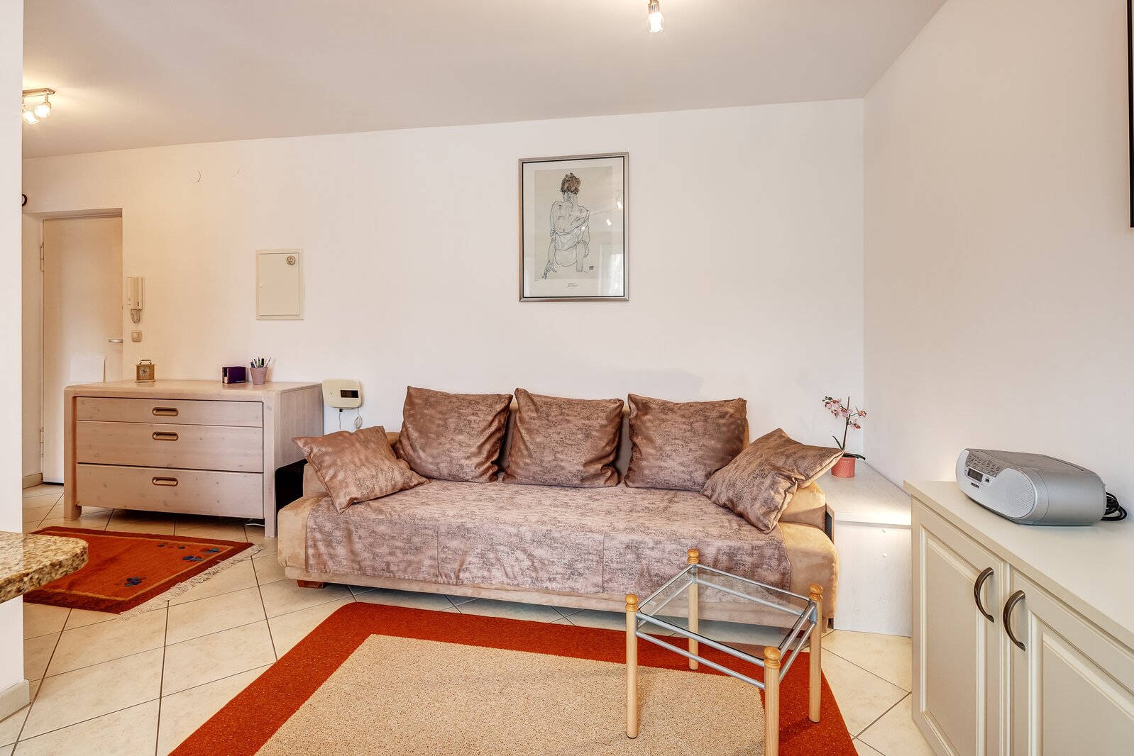 Nicely furnished 2-room apartment in Parkstadt Bogenhausen - Photo 1
