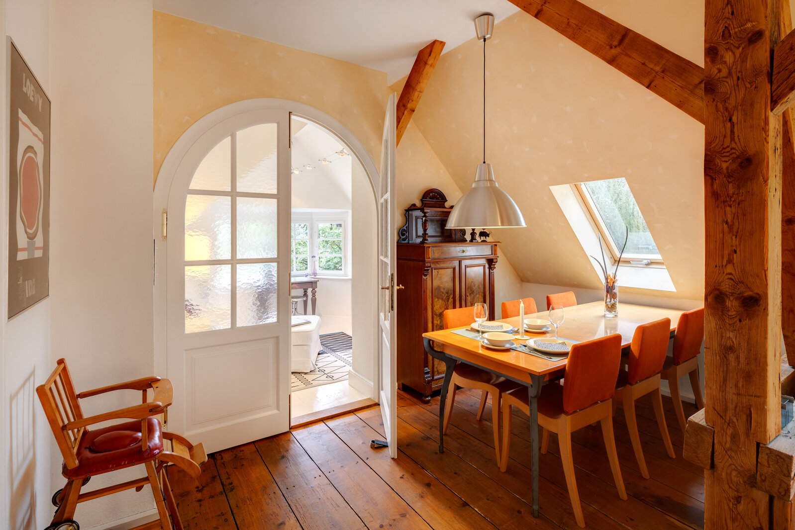 Maisonette apartment in Art Nouveau building - Photo 3