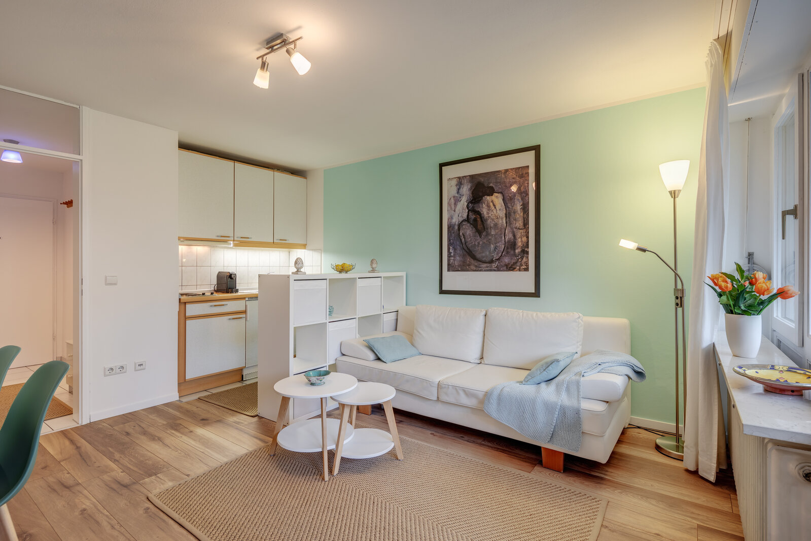 Charming 1-room apartment with large loggia - Foto 3