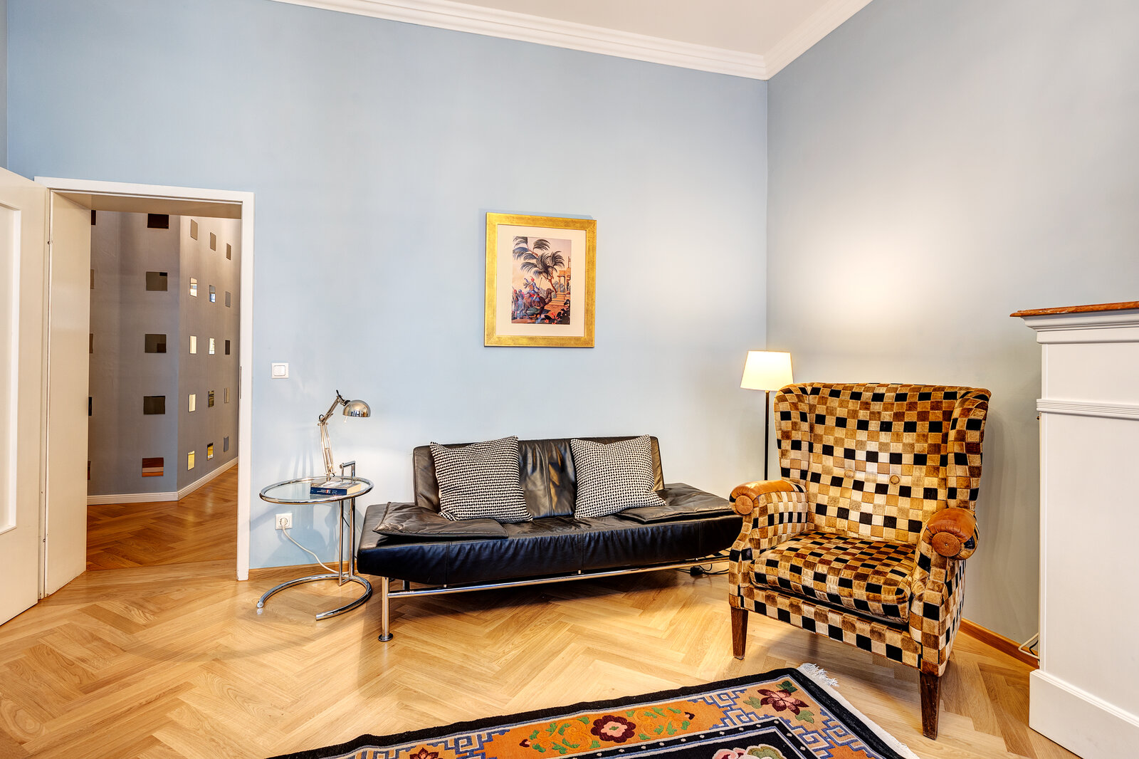 Very good location in Lehel: Beautiful period apartment - Photo 2