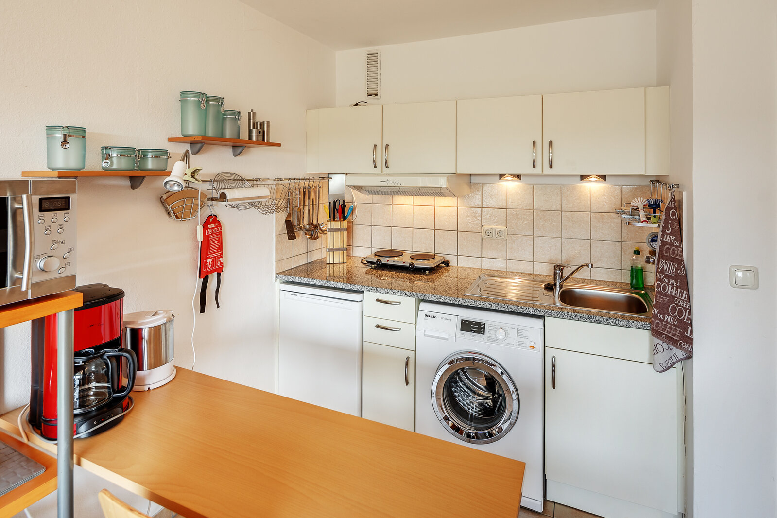 Bright, quiet apartment - near airport line S1 - Foto 5