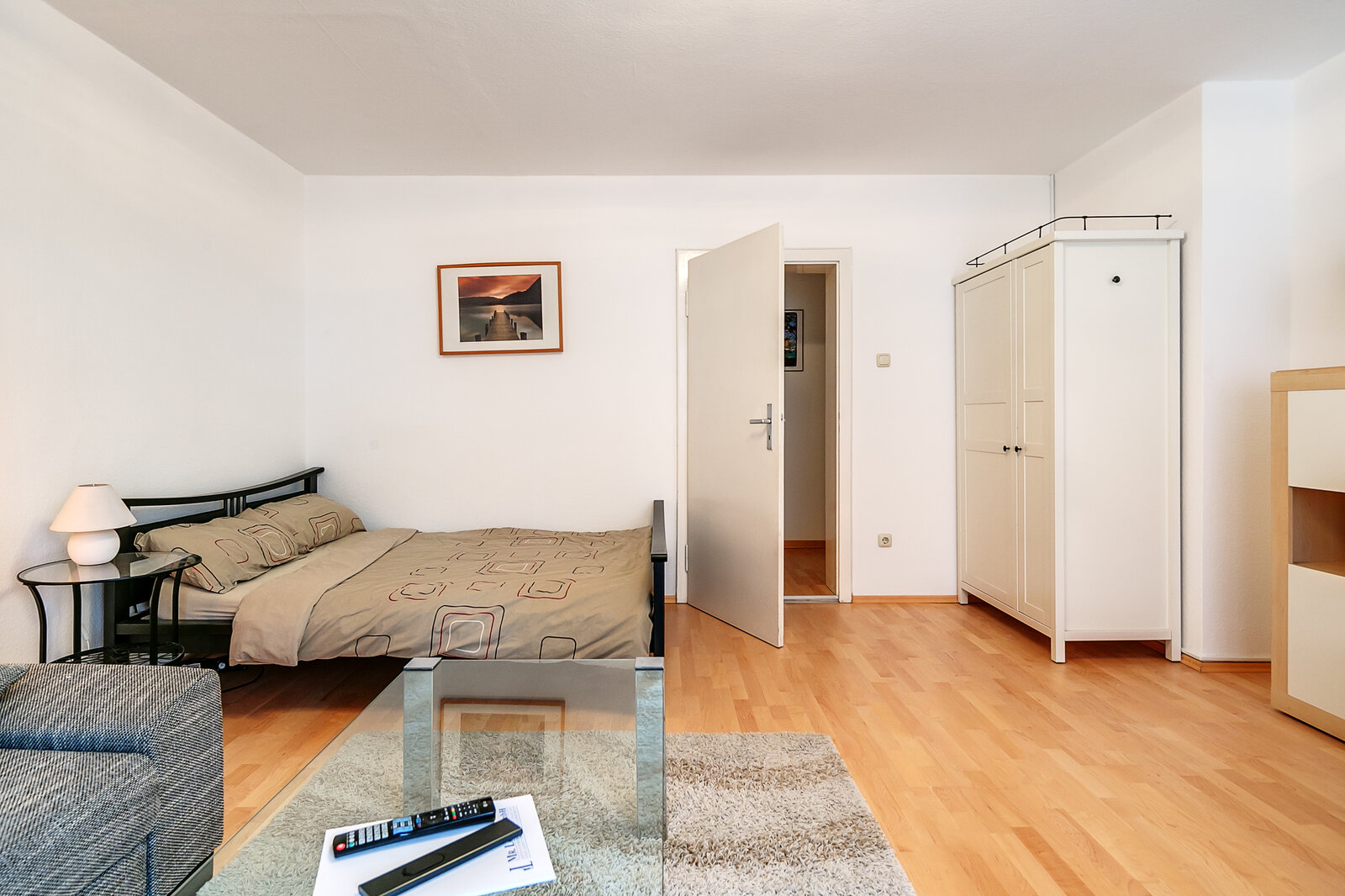 Generous, fully furnished 1.5-room apartment - Photo 3
