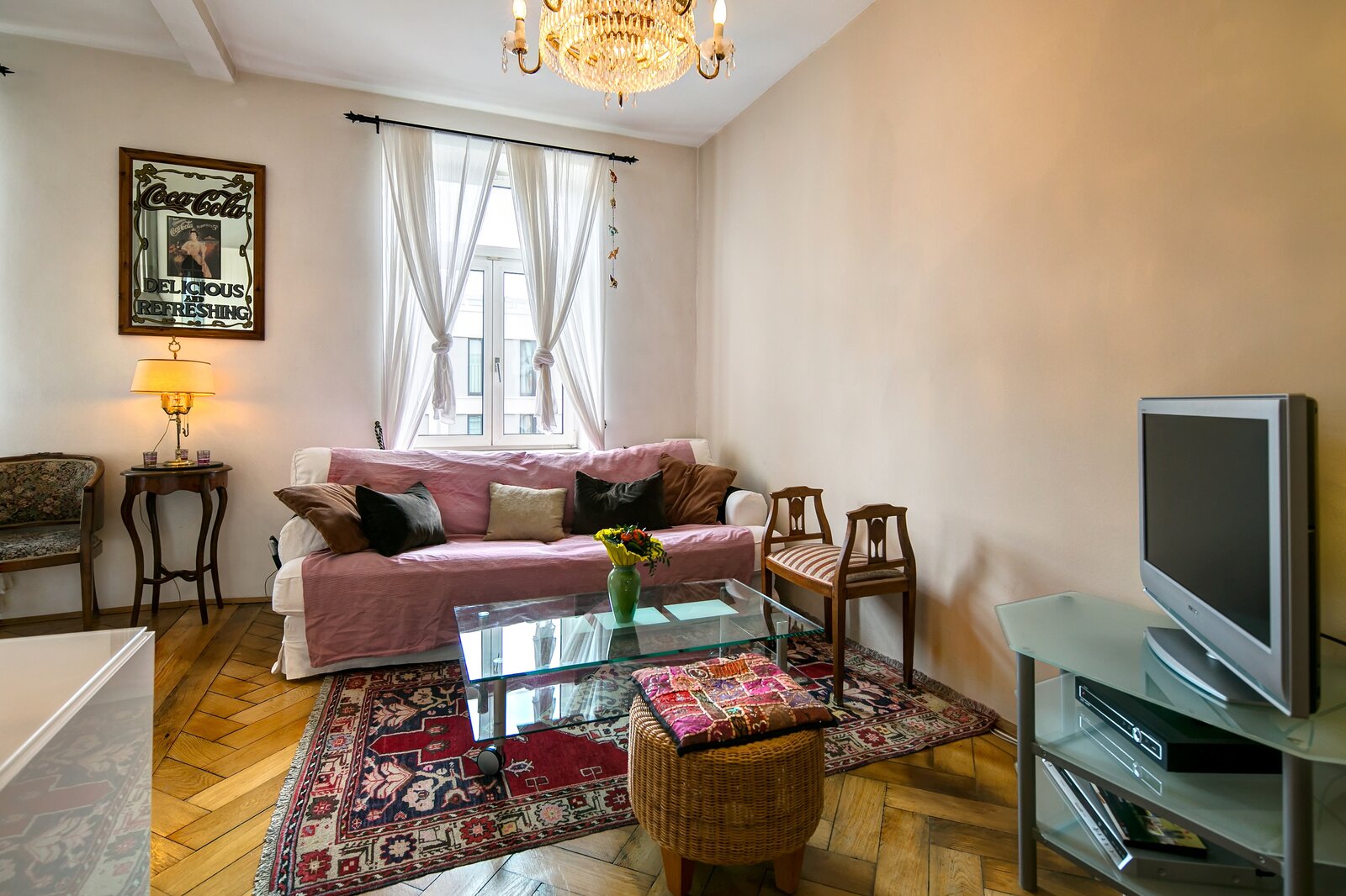 Charming historic apartment in Haidhausen - Photo 4