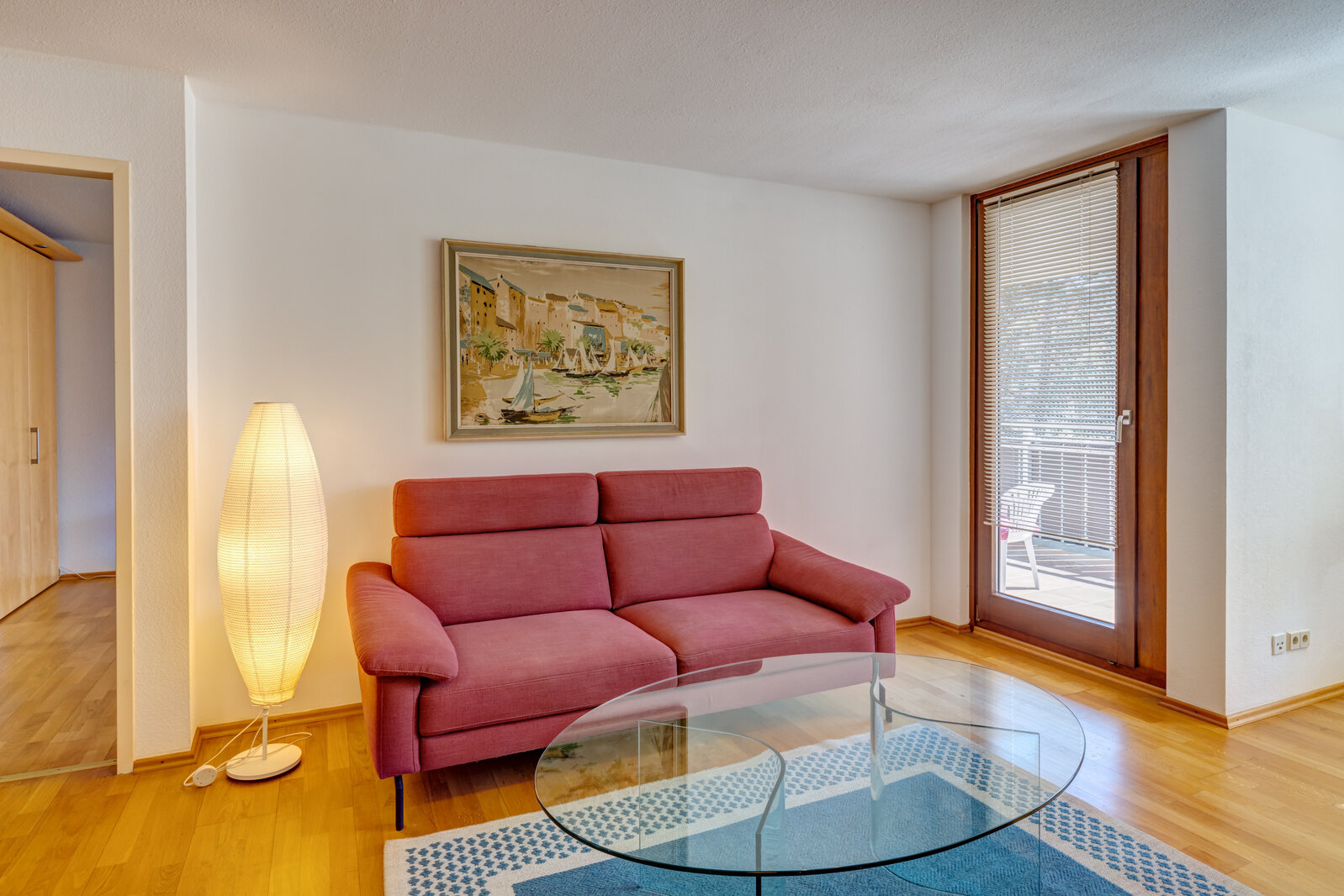 Bright and spacious 2-room apartment for rent - Foto 1