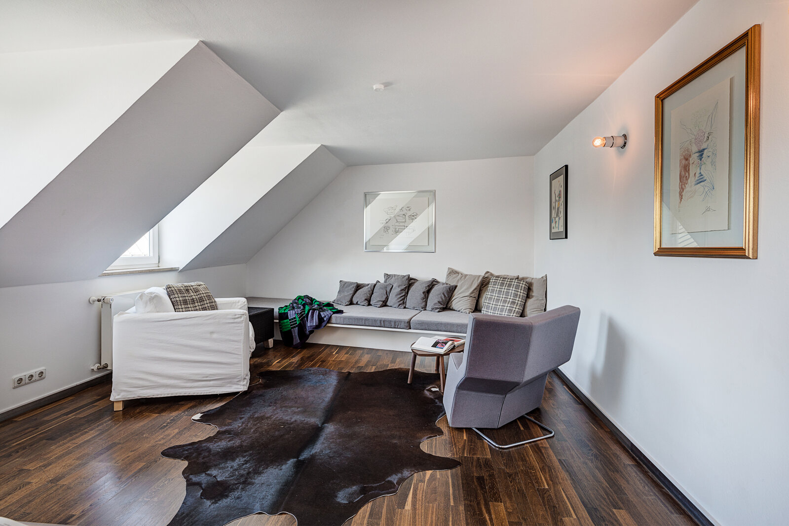 Furnished roof-terrace apartment in great area for rent - Photo 2